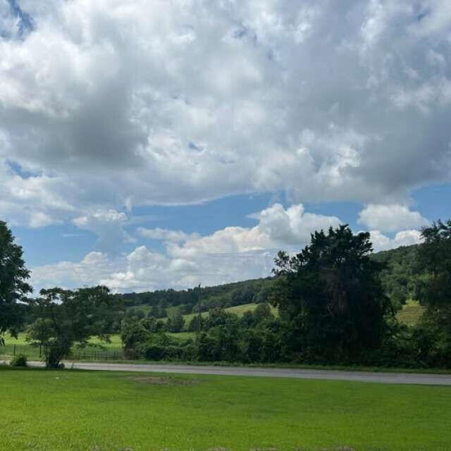 963 Sugar Valley Road Property Photo 3