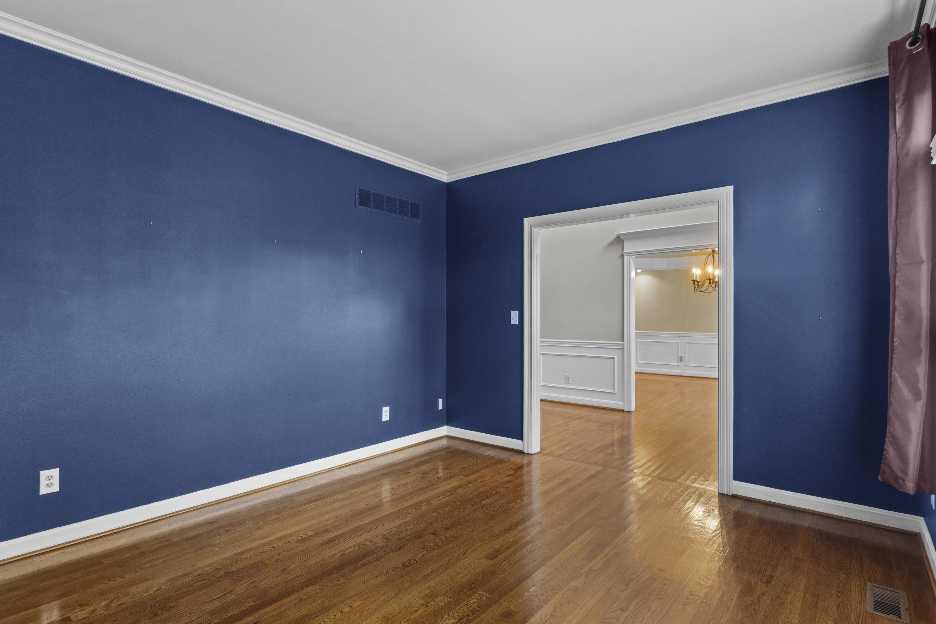 3120 Grantham Way Property Photo 8