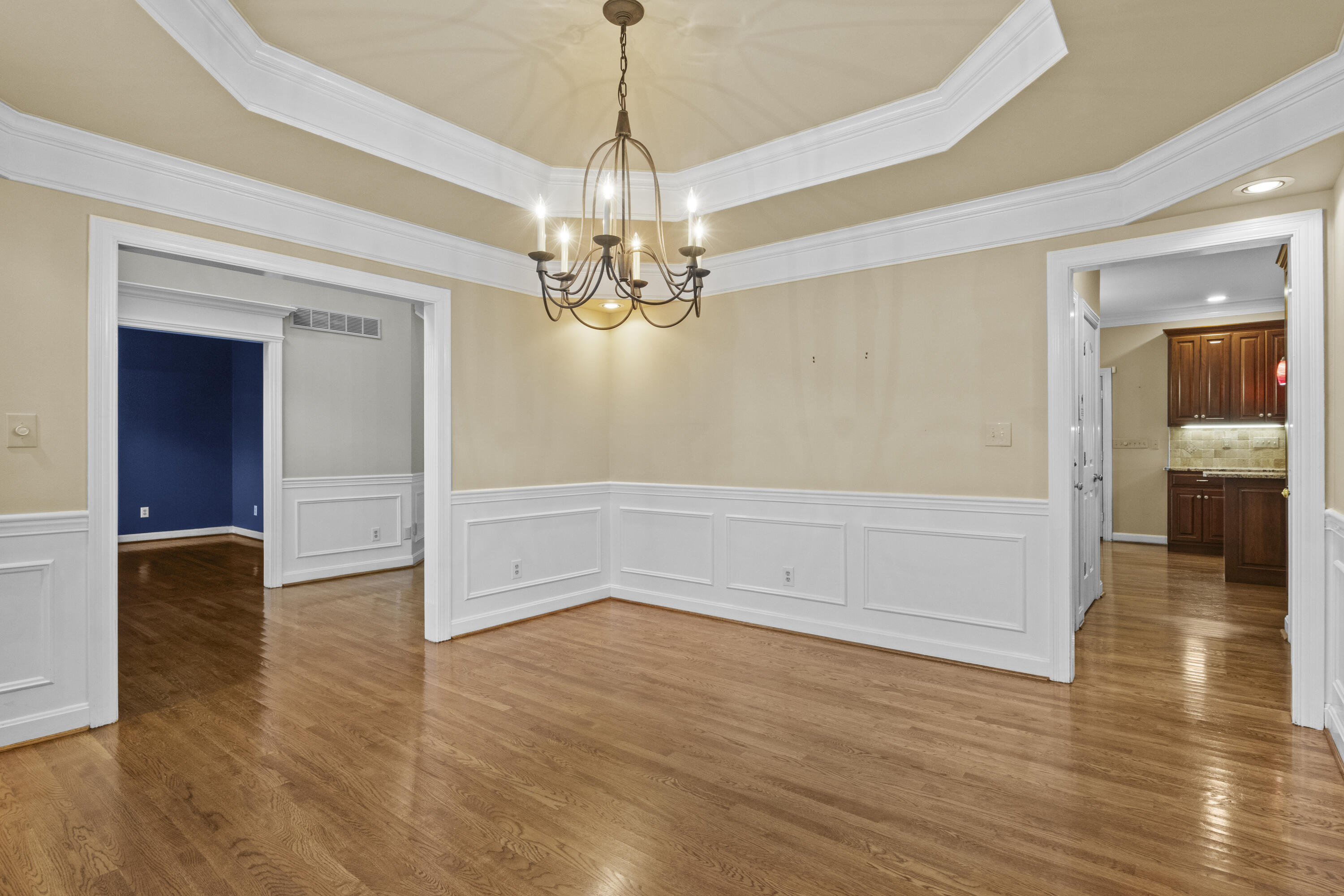 3120 Grantham Way Property Photo 10