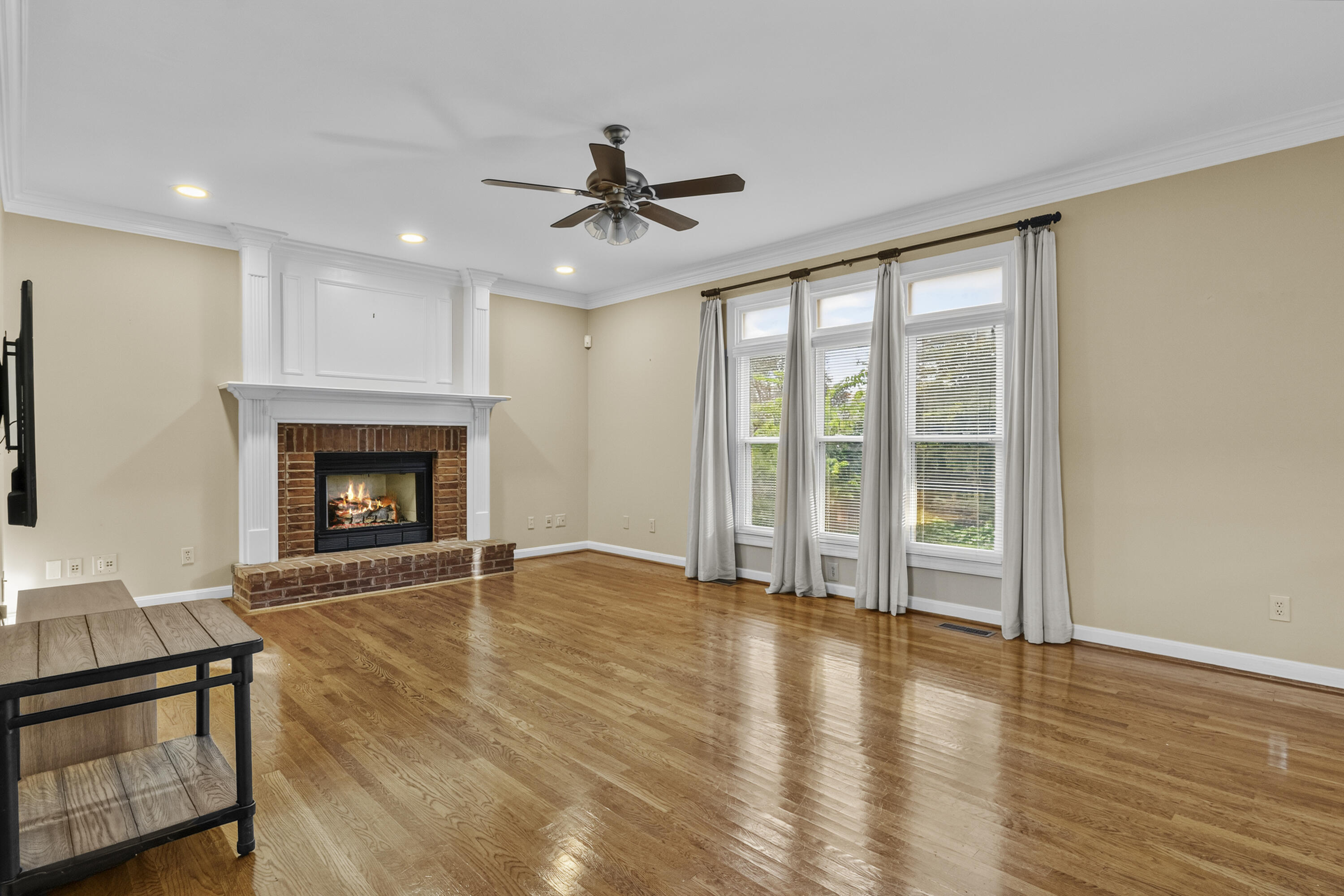 3120 Grantham Way Property Photo 12
