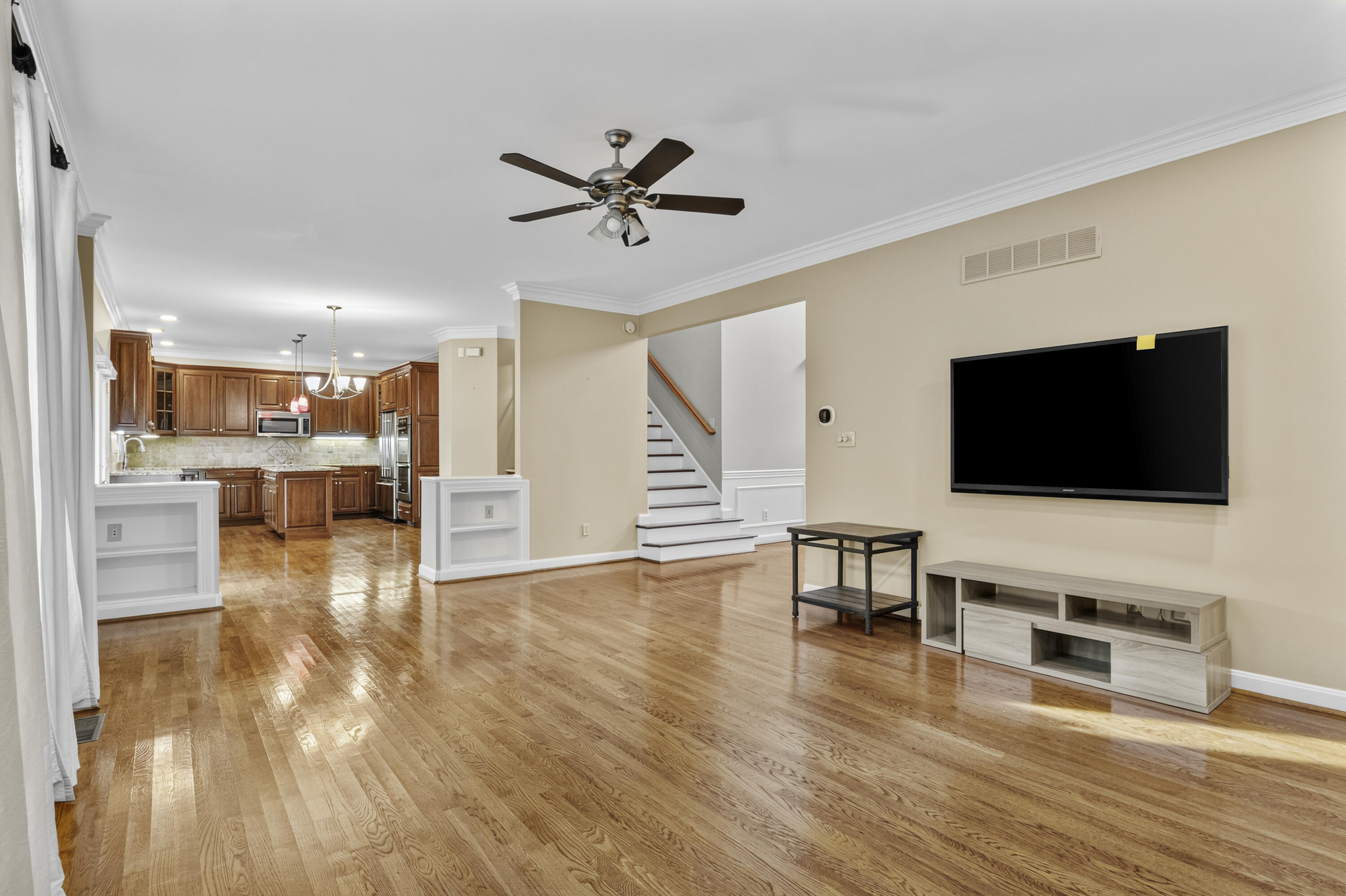 3120 Grantham Way Property Photo 13