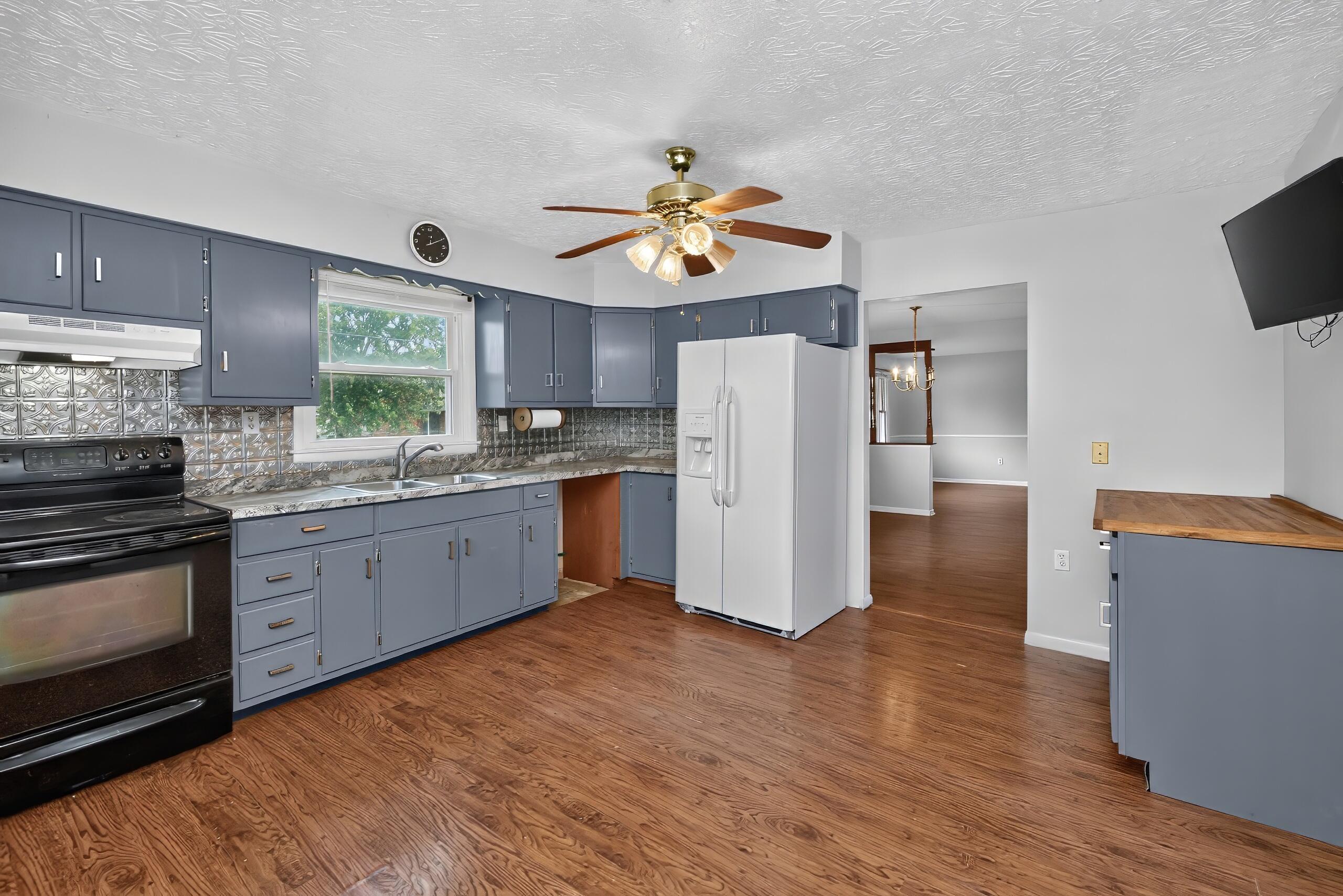 1115 Jessamine Station Road Property Photo 8