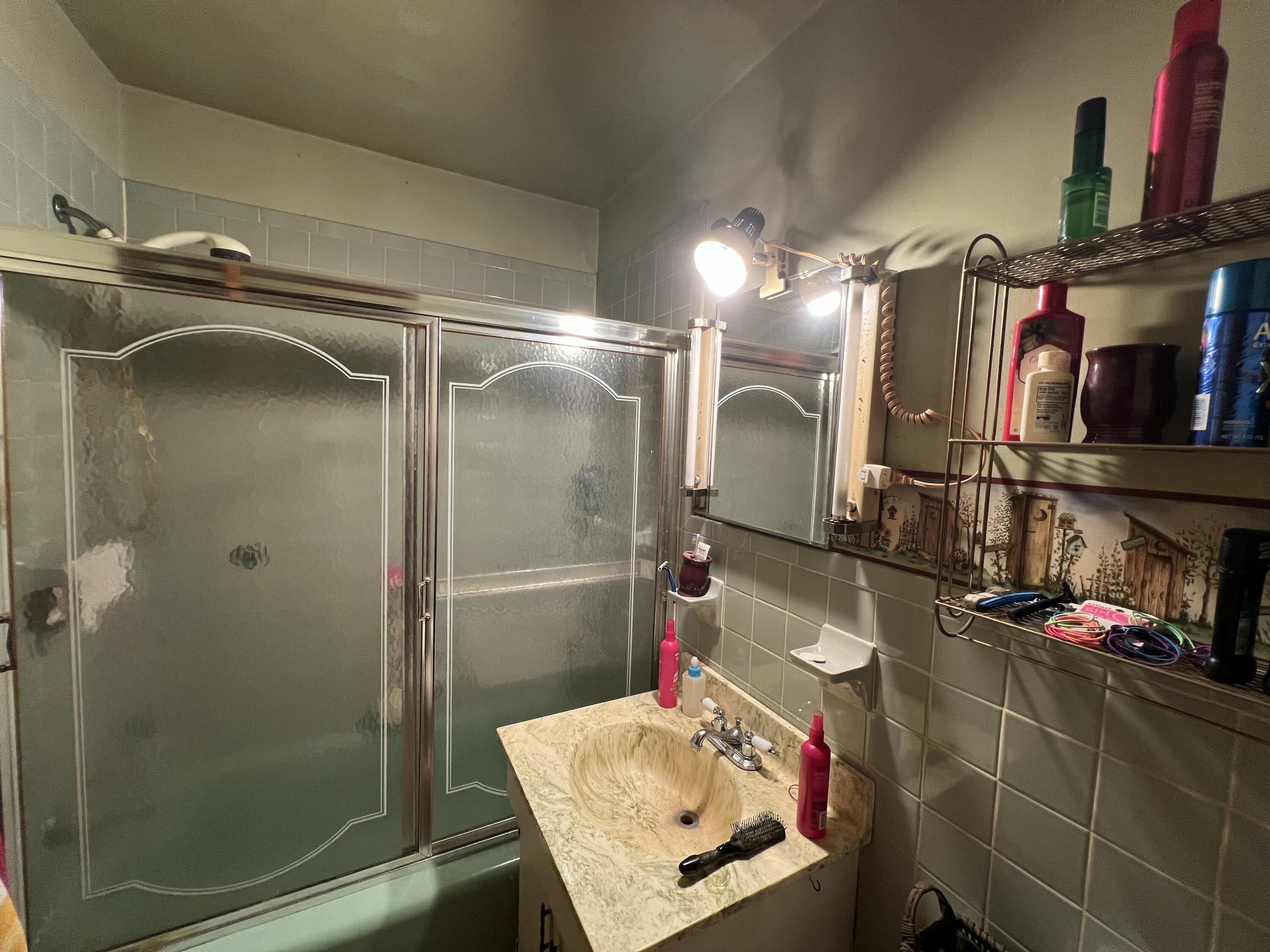 237 Center Street Property Photo 7