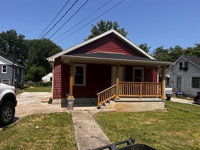 115 S Fowler Avenue Property Photo 1