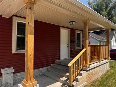 115 S Fowler Avenue Property Photo 2