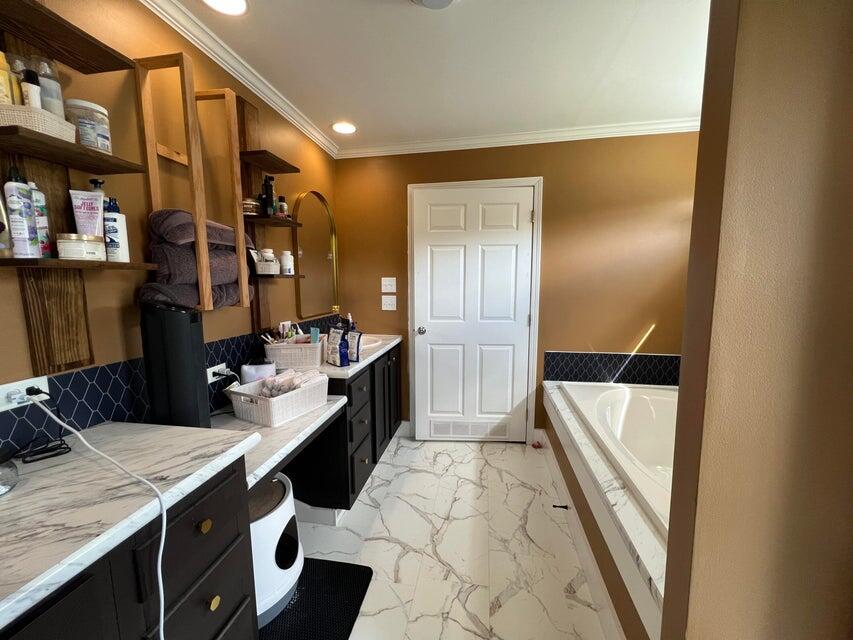 13735 Kentucky 66 Property Photo 31