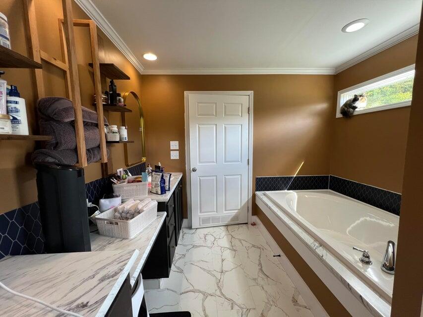 13735 Kentucky 66 Property Photo 32
