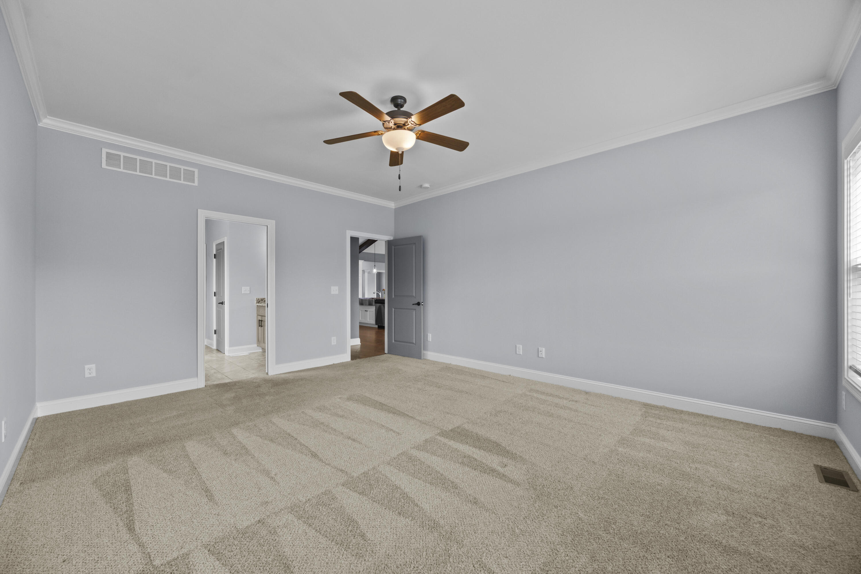121 Sunningdale Drive Property Photo 18