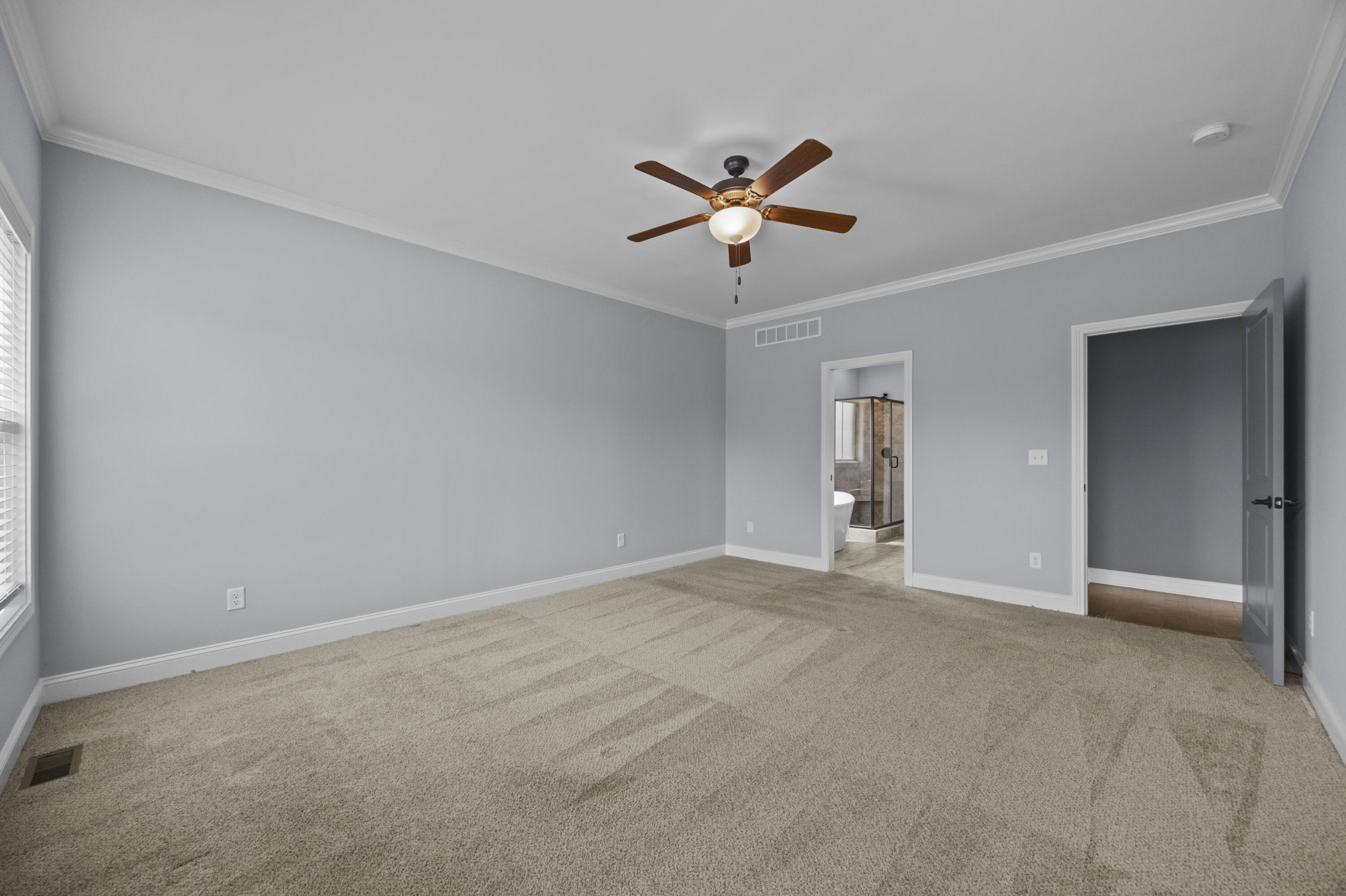 121 Sunningdale Drive Property Photo 19