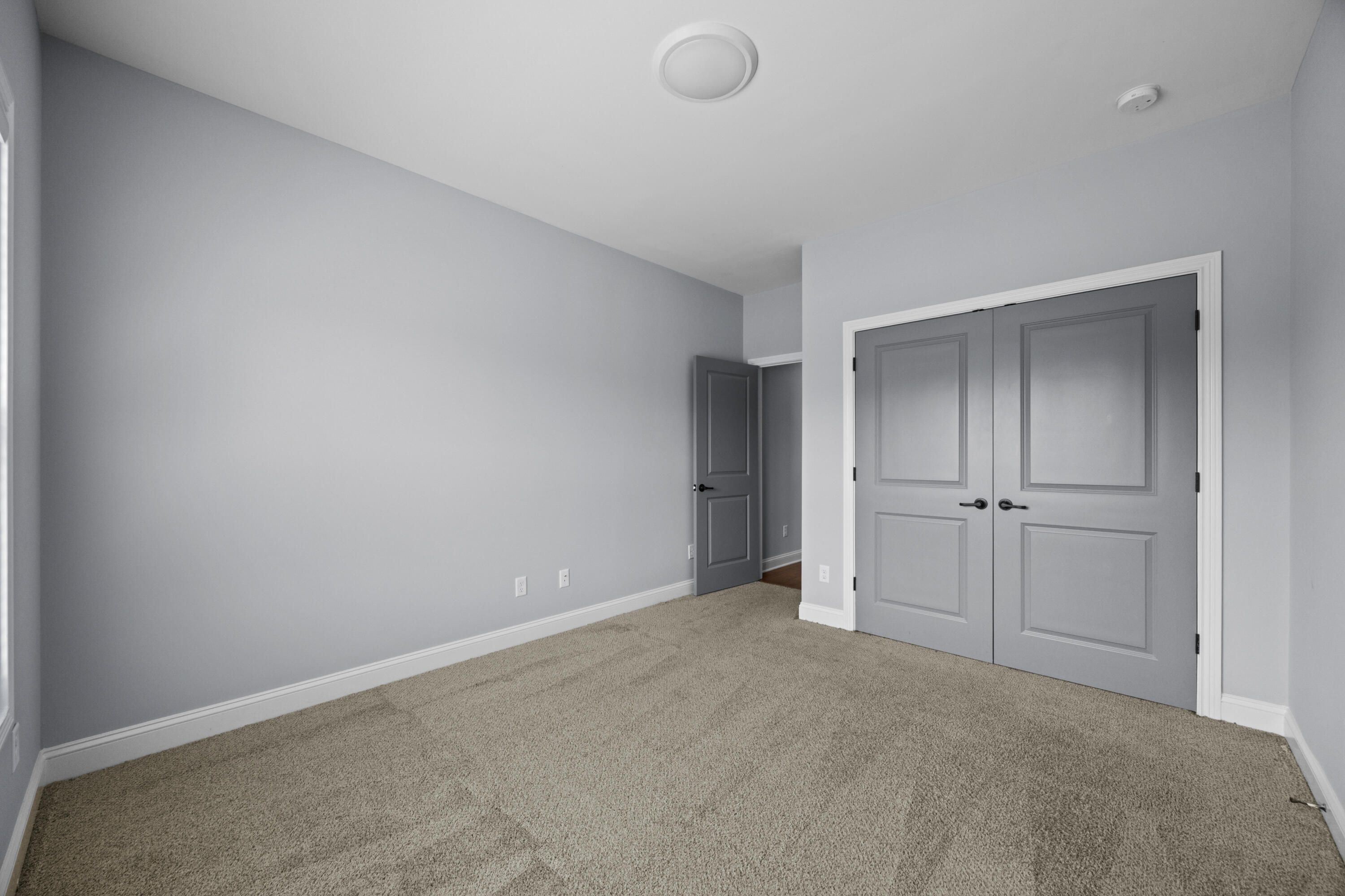 121 Sunningdale Drive Property Photo 36