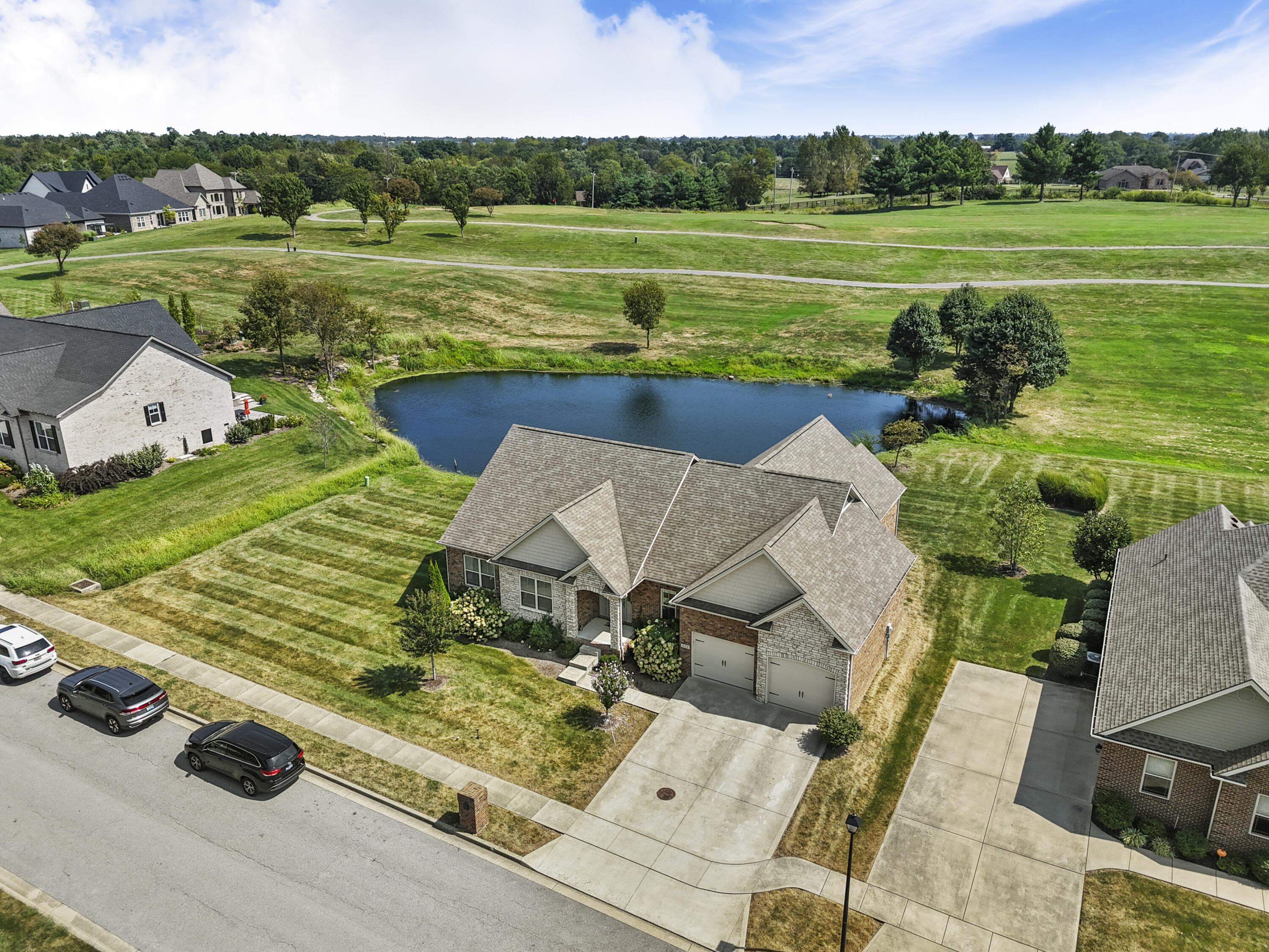 121 Sunningdale Drive Property Photo 48