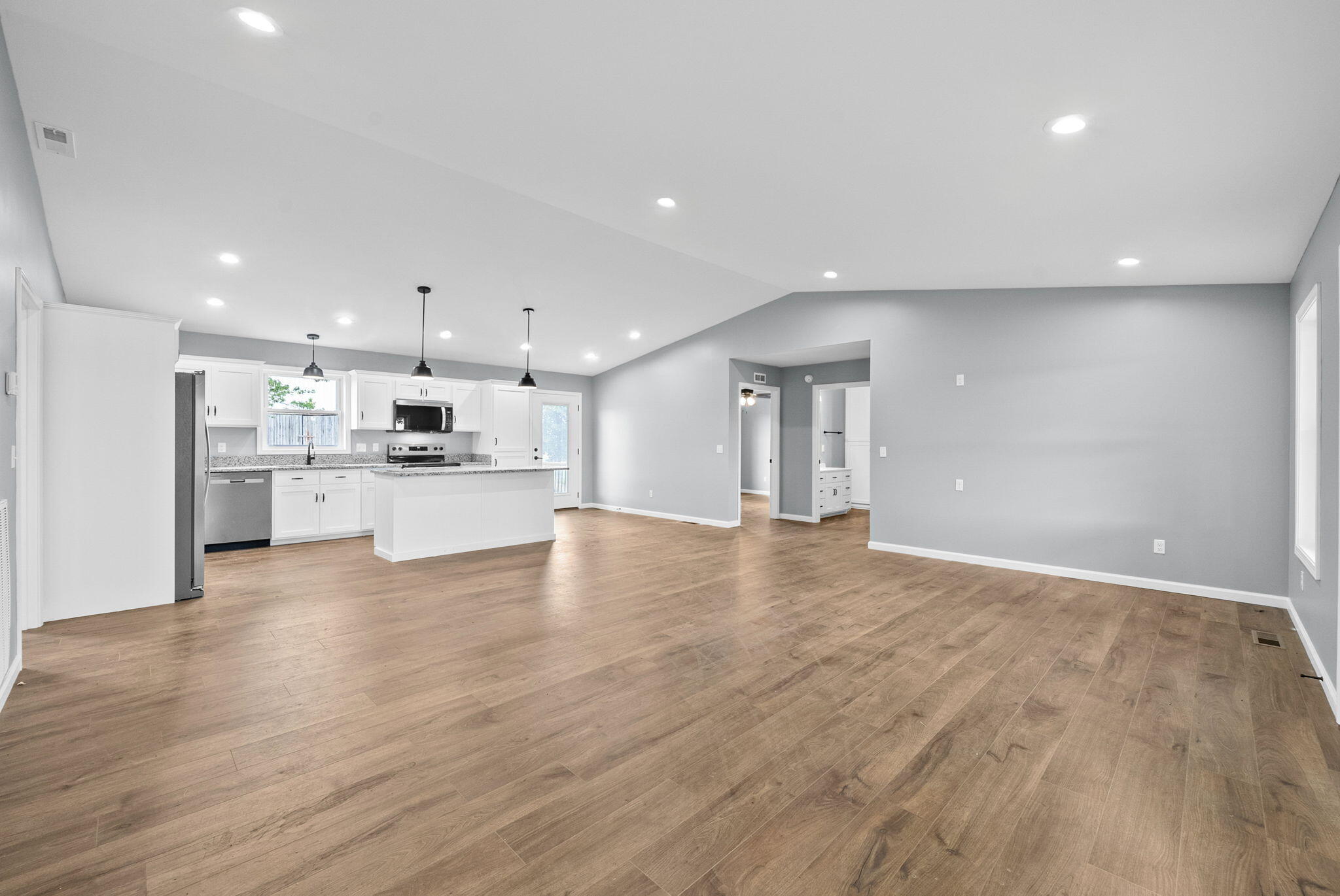 20 Cravens Road Property Photo 6