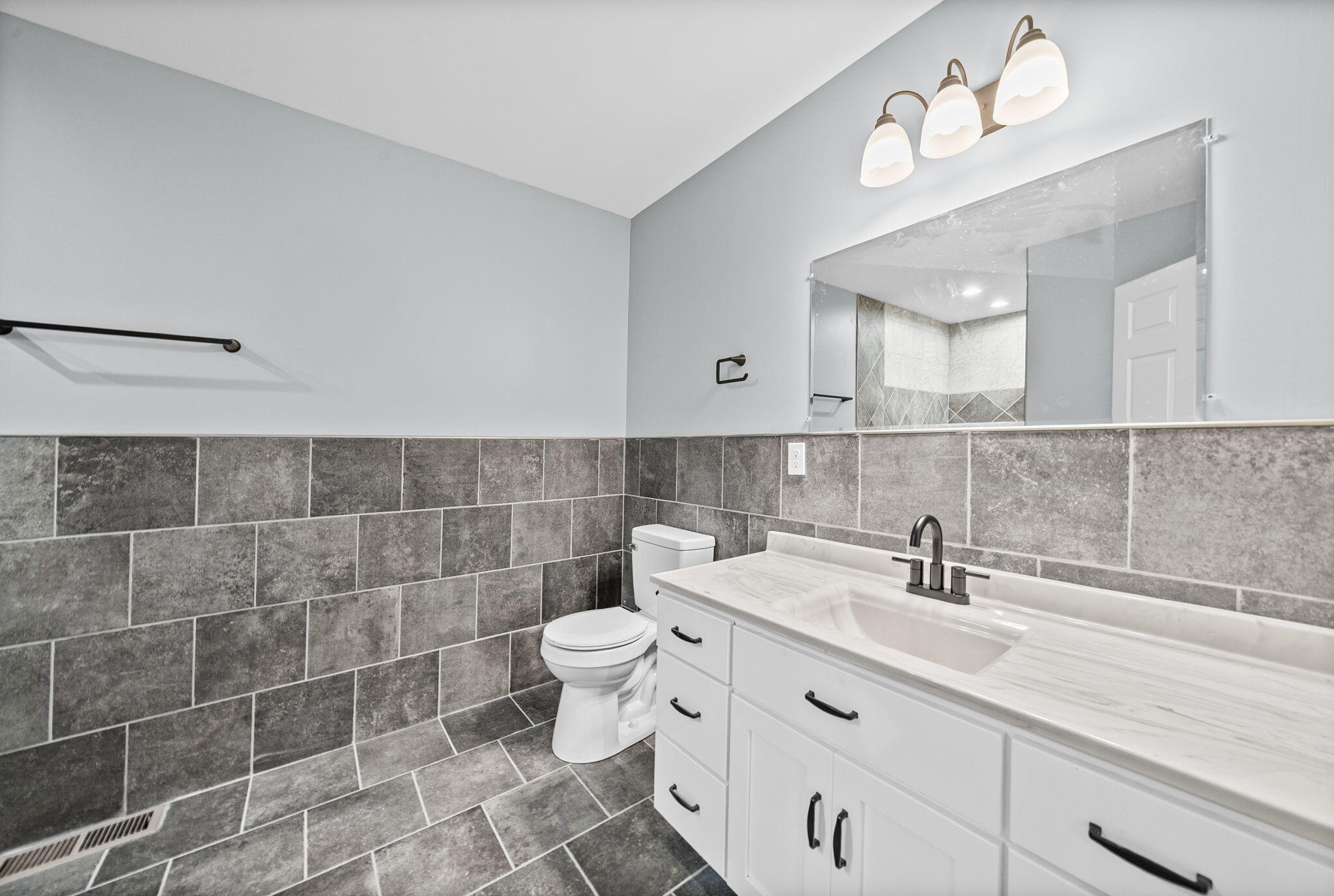 20 Cravens Road Property Photo 15