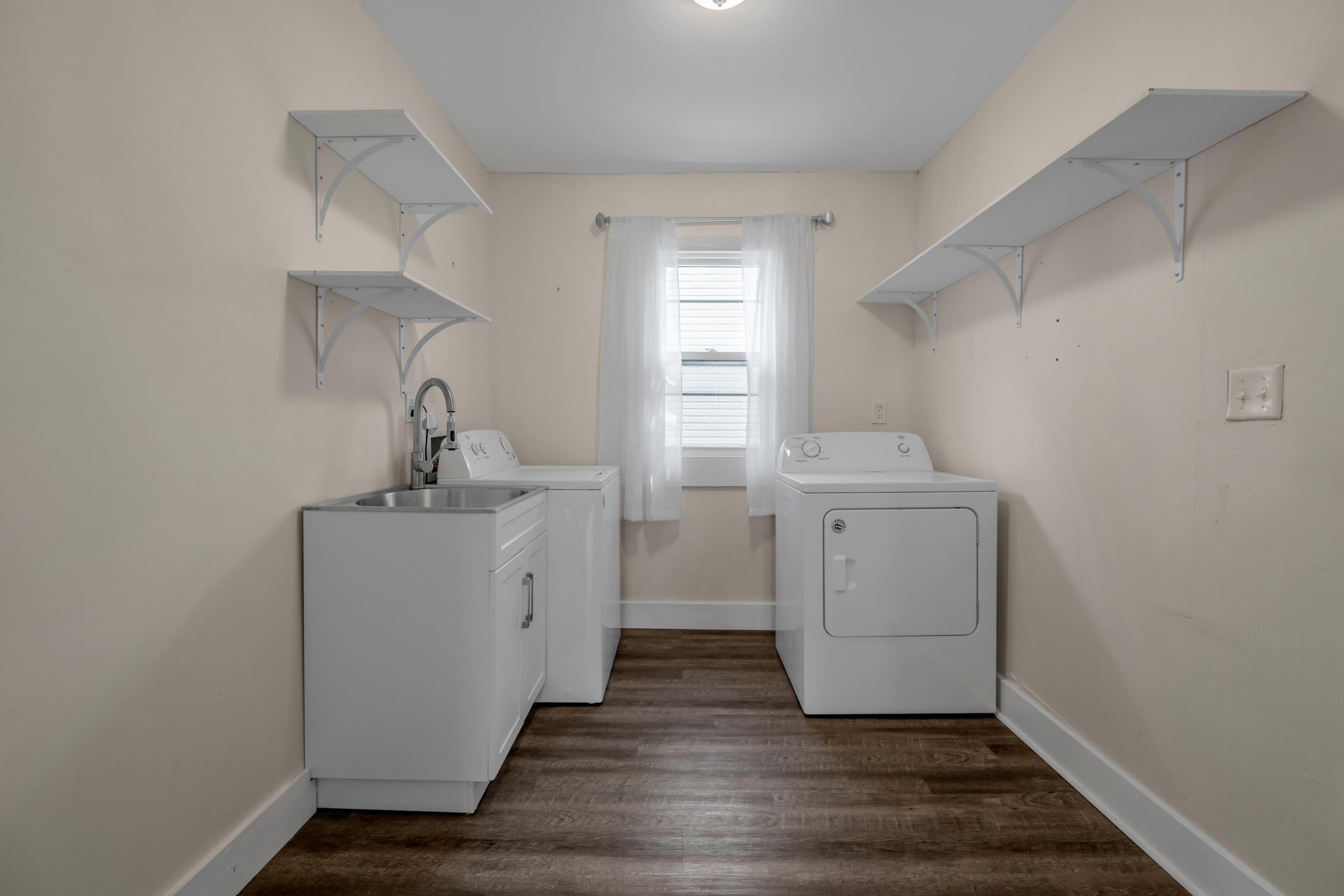 378 Preston Avenue Property Photo 25