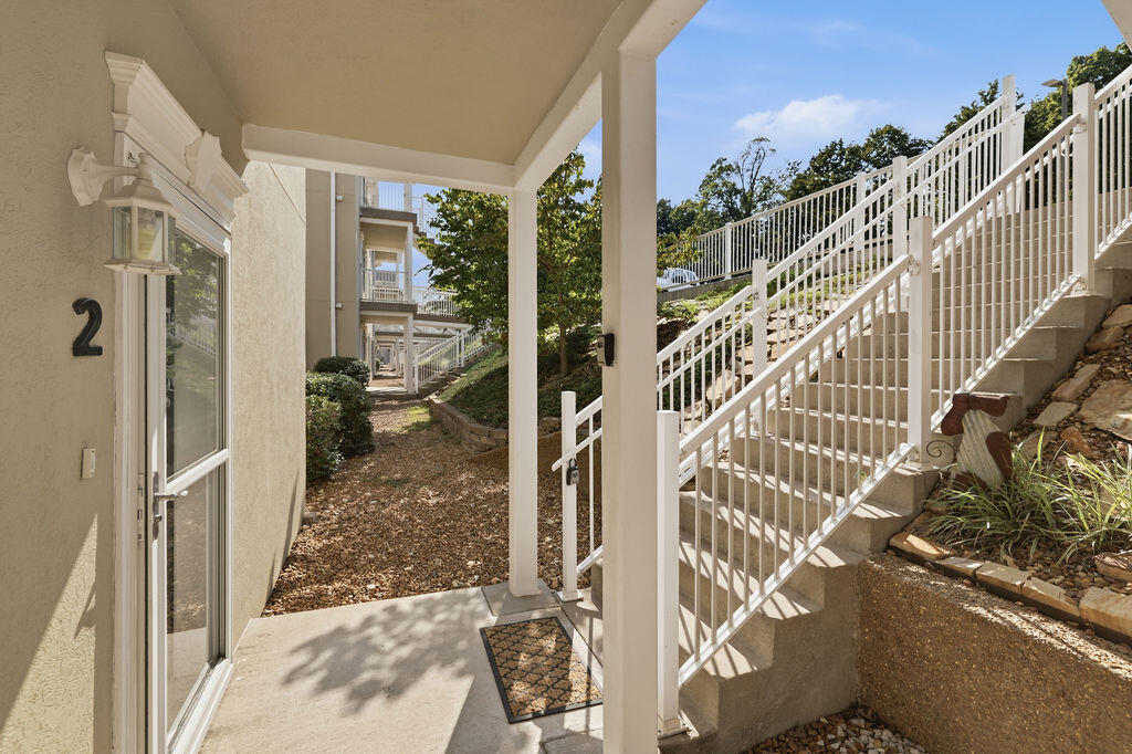 684 Moon Bay Drive Unit 2 Property Photo 4