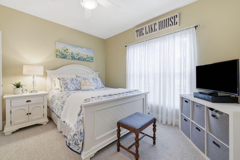 684 Moon Bay Drive Unit 2 Property Photo 24