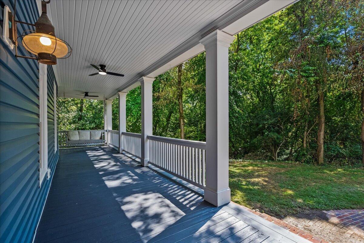 7933 Old Richmond Road Property Photo 4