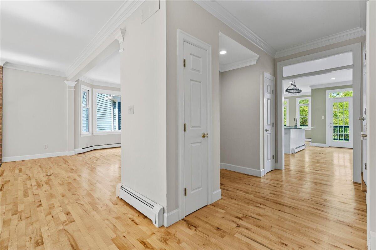 7933 Old Richmond Road Property Photo 13