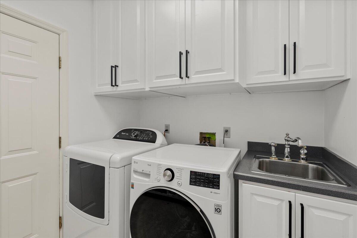 7933 Old Richmond Road Property Photo 25