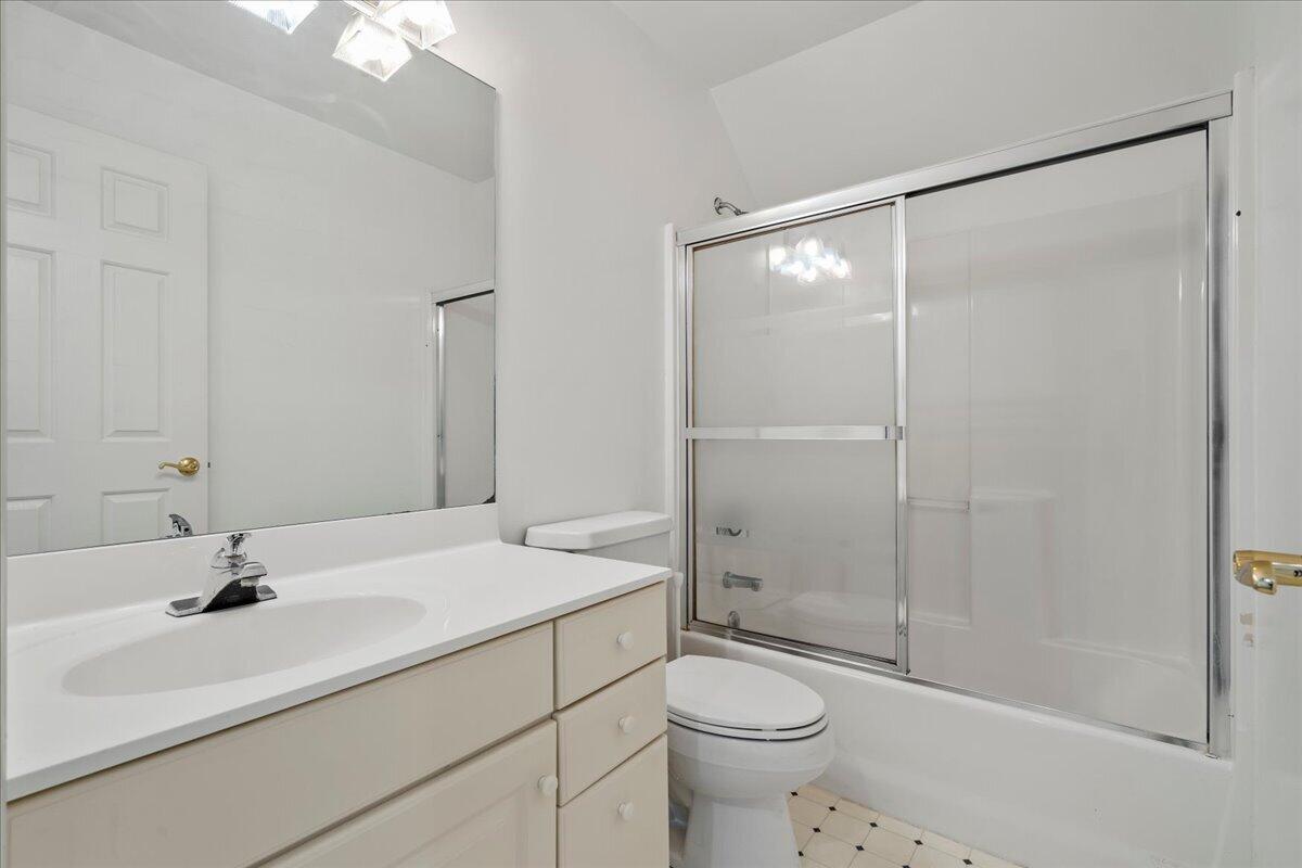 7933 Old Richmond Road Property Photo 43