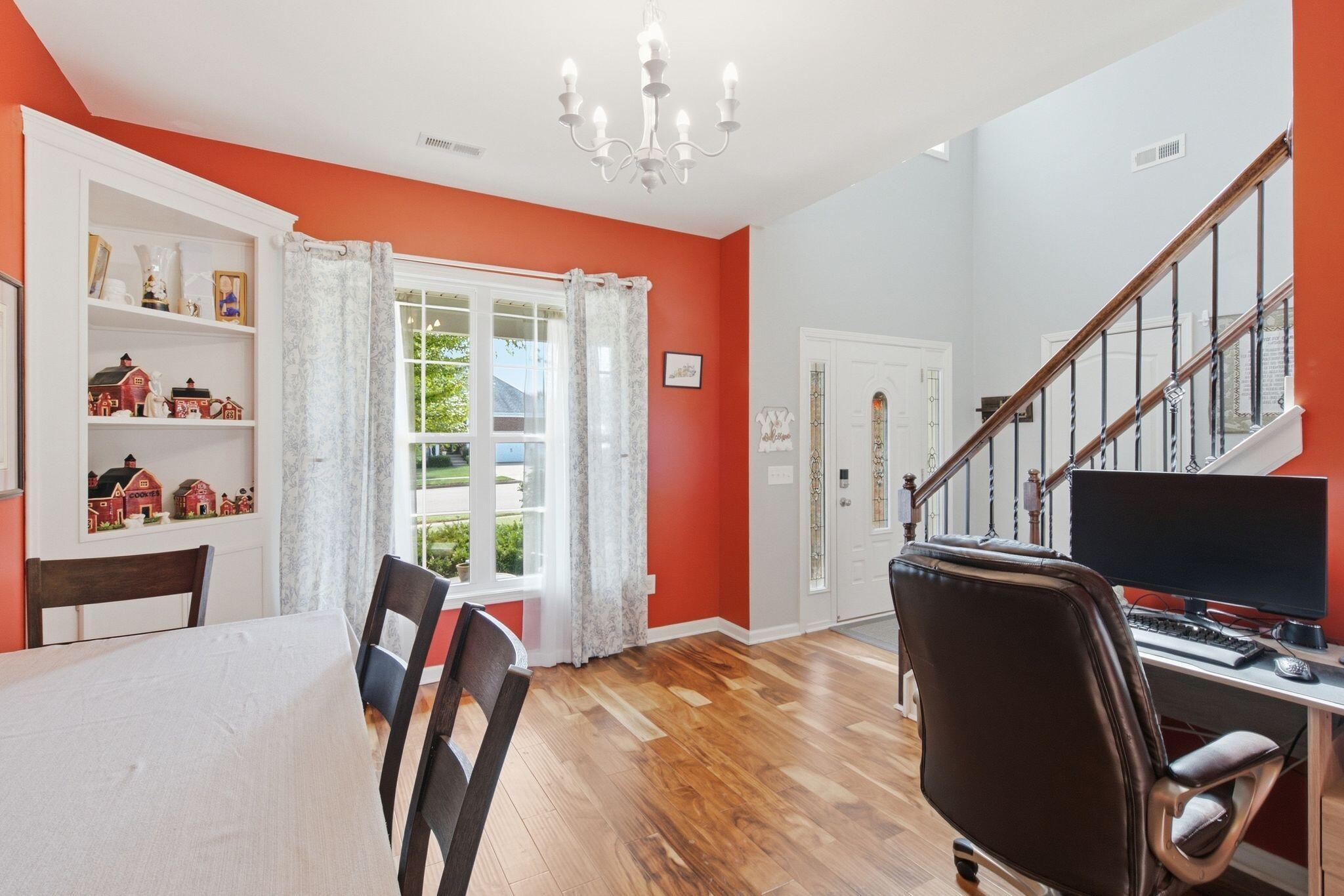 105 Bueno Crossing Property Photo 8