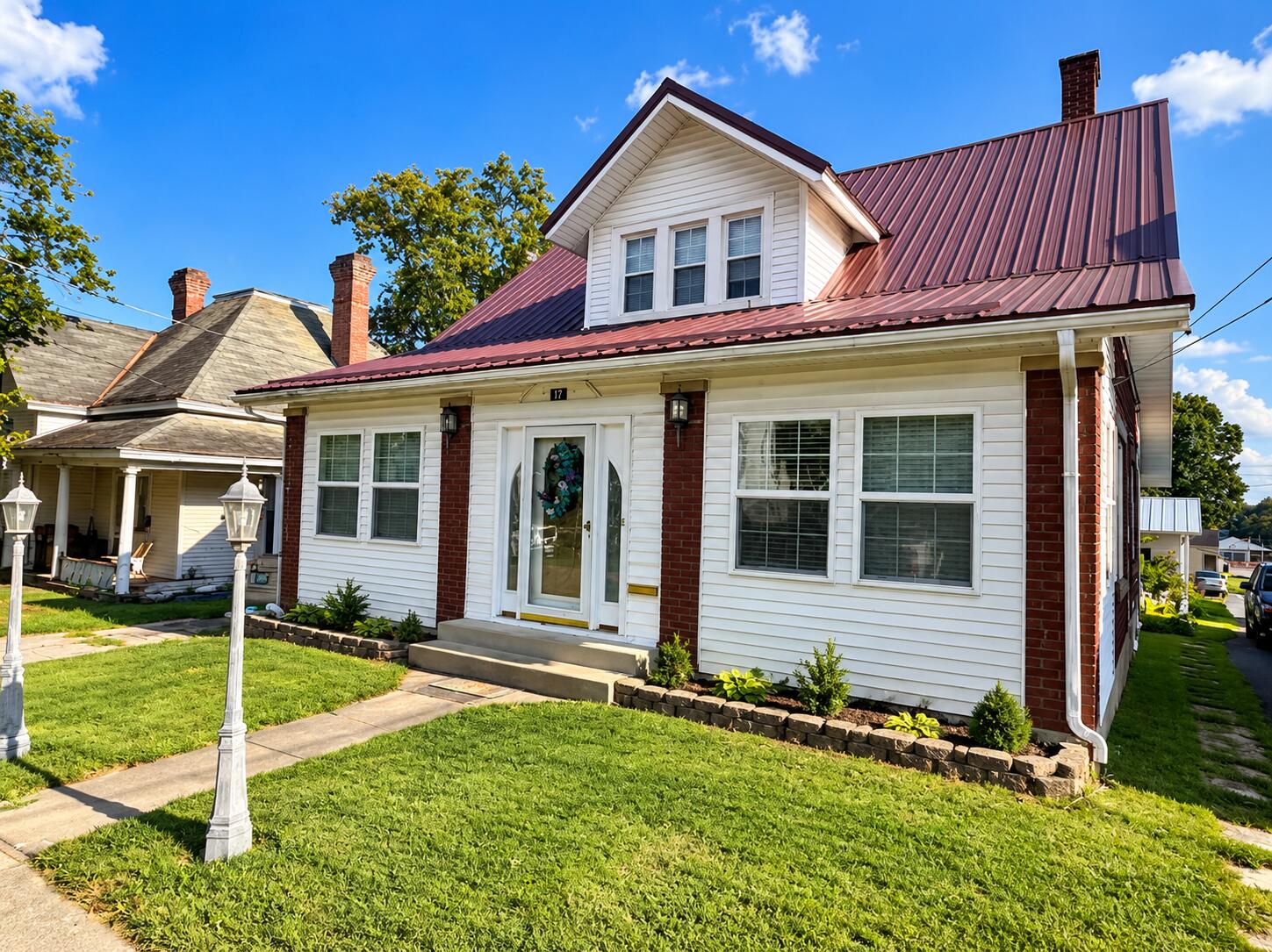 116 E High Street Property Photo 2