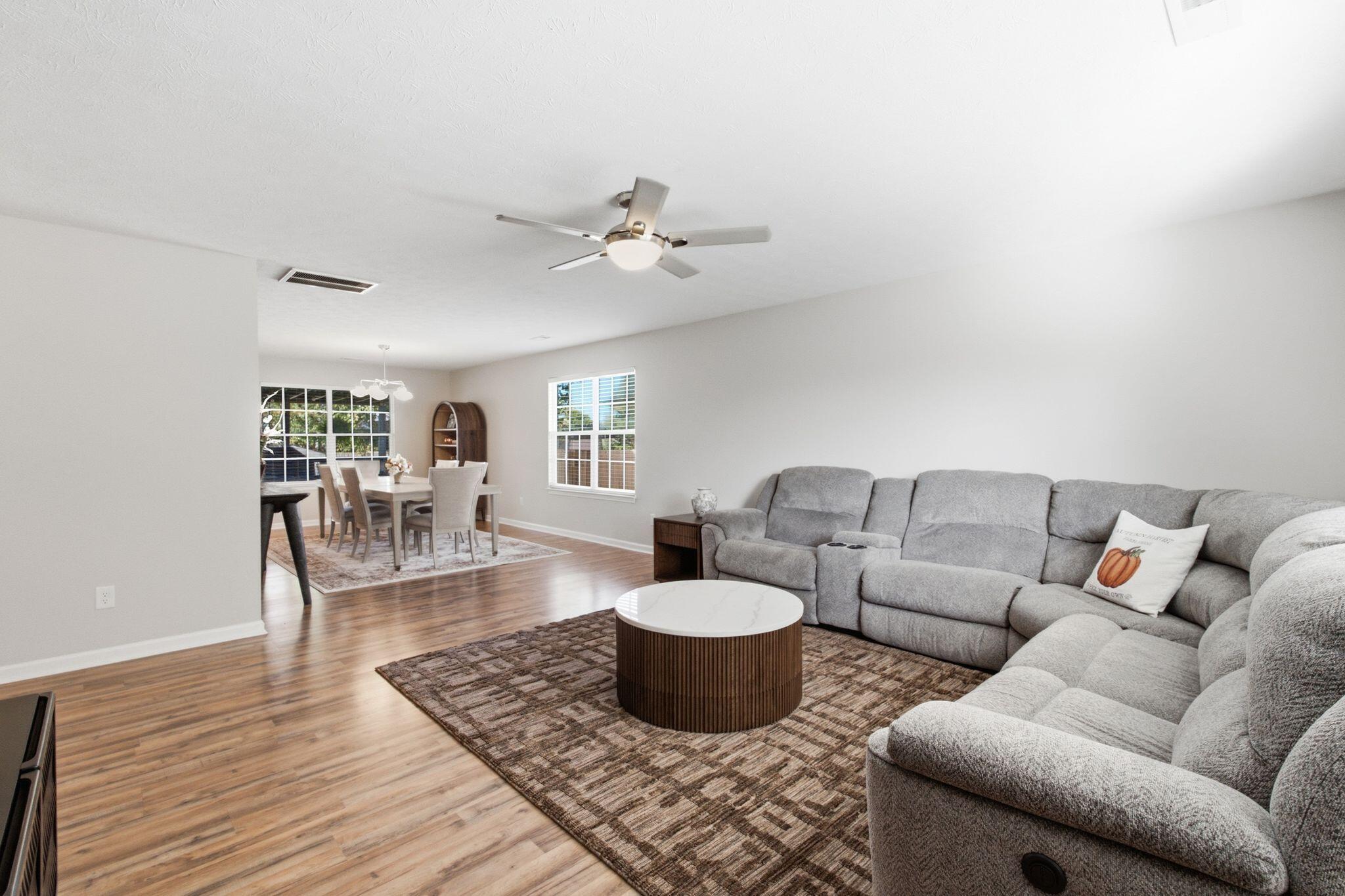 104 Portsmouth Drive Property Photo 10