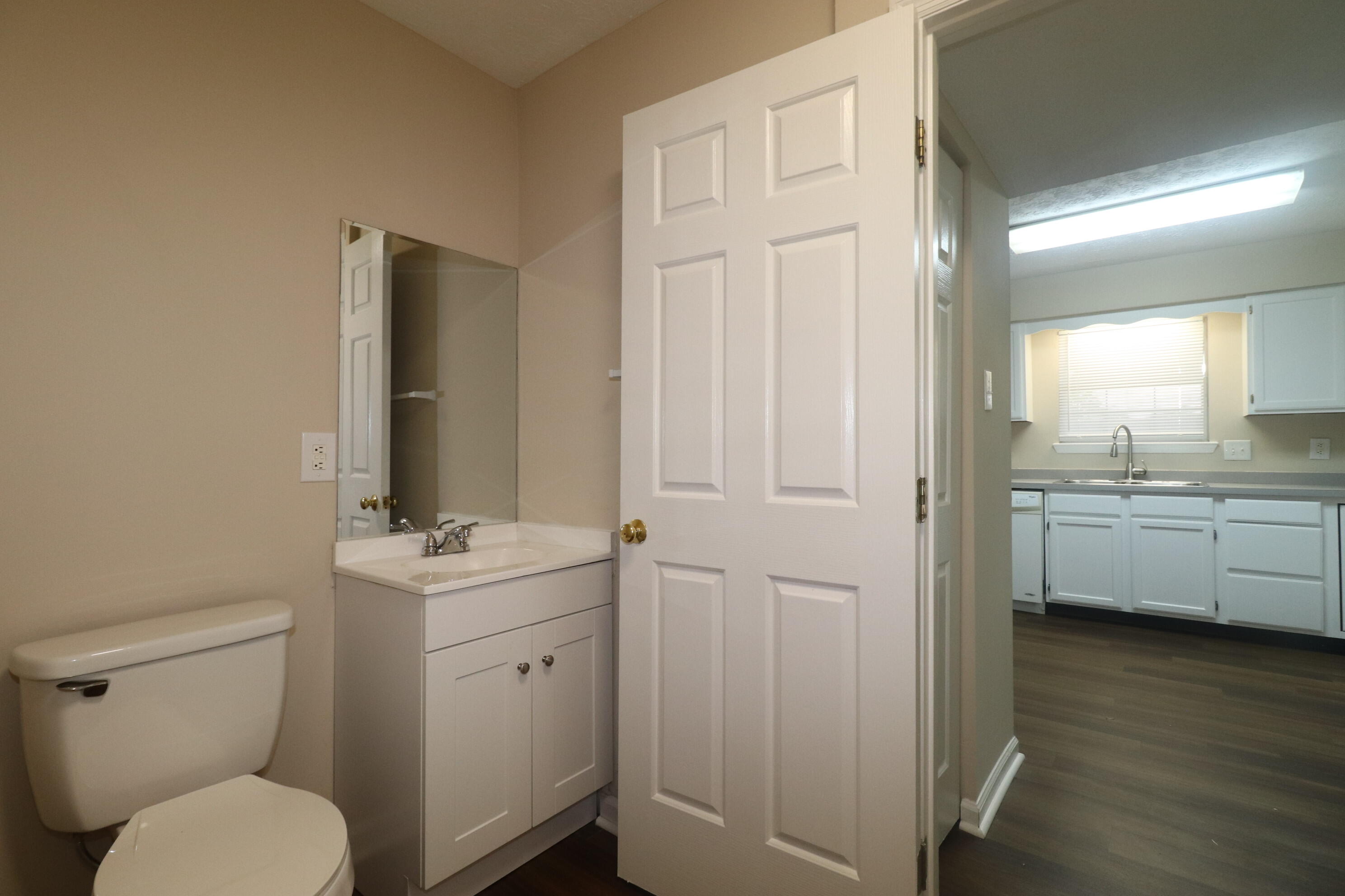 303 Anthony Drive Property Photo 9