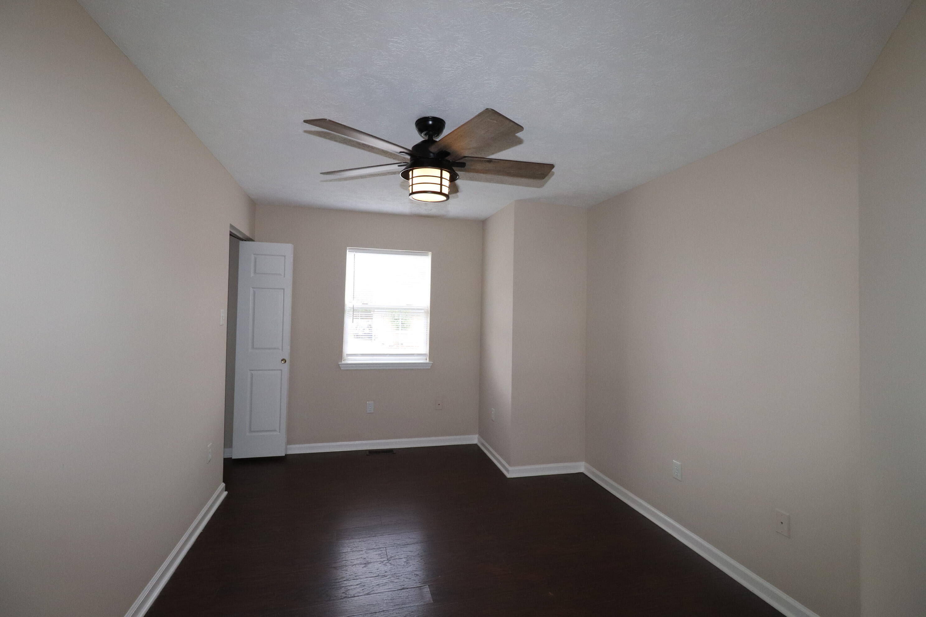 303 Anthony Drive Property Photo 11