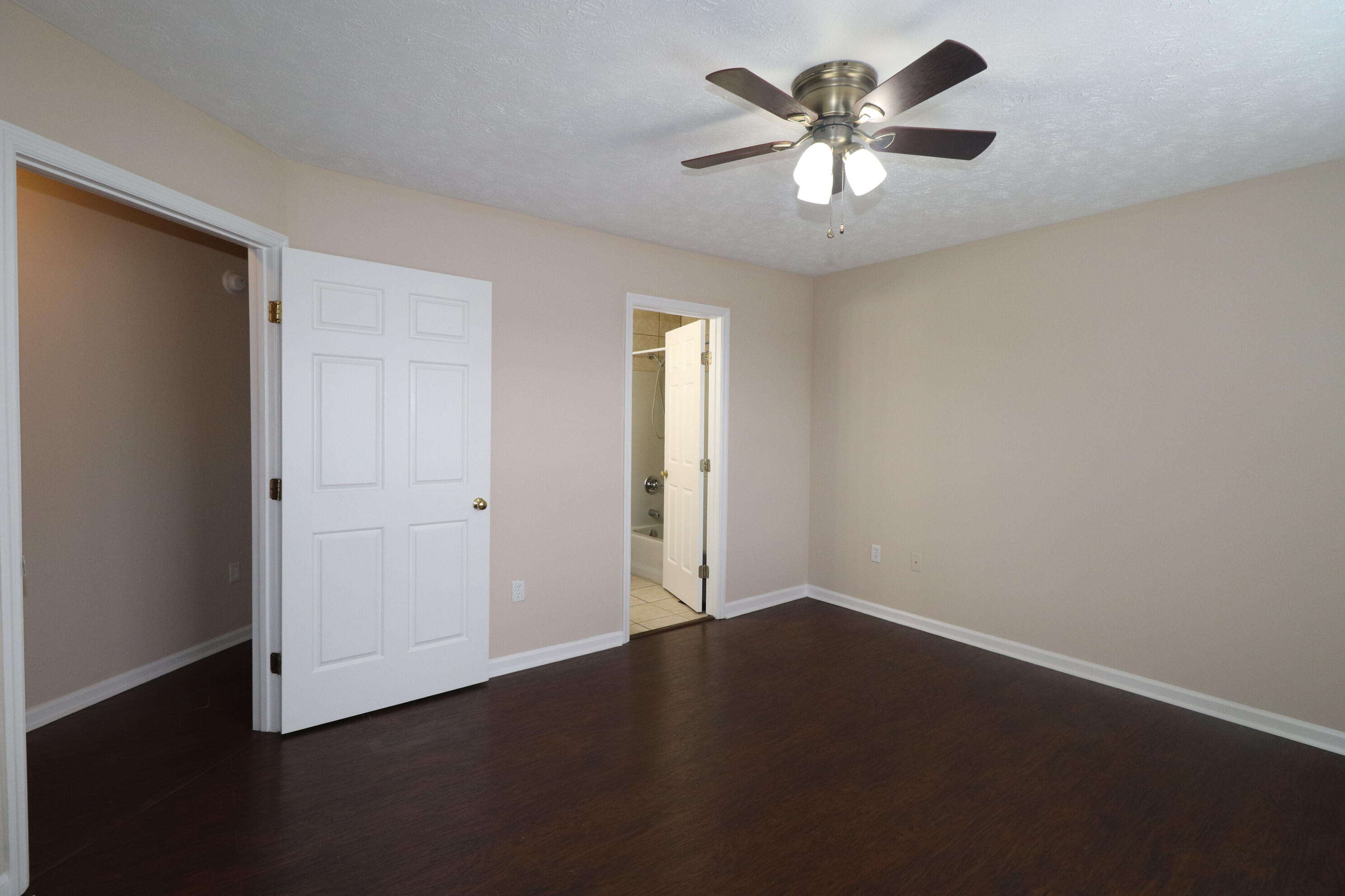 303 Anthony Drive Property Photo 14