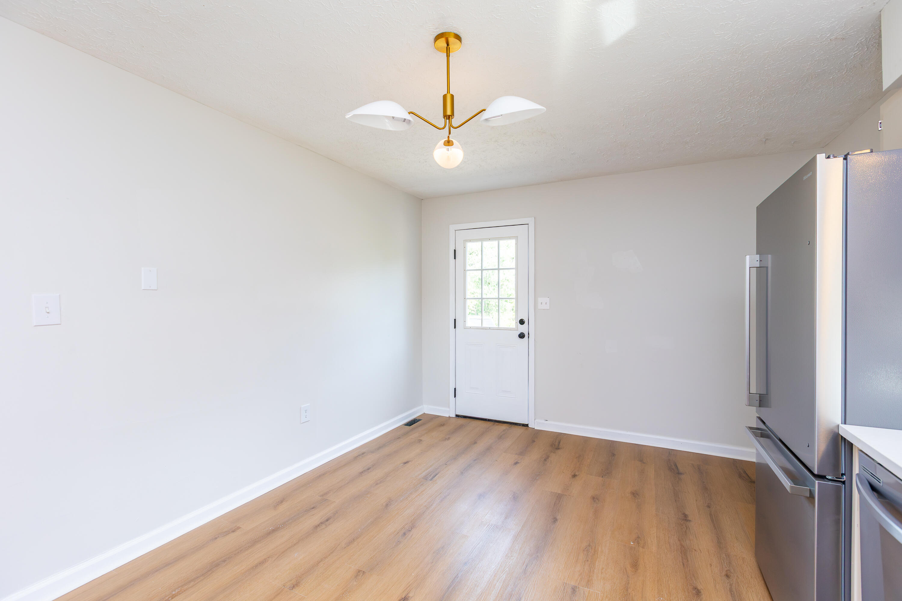 200 Brooks Road Property Photo 13