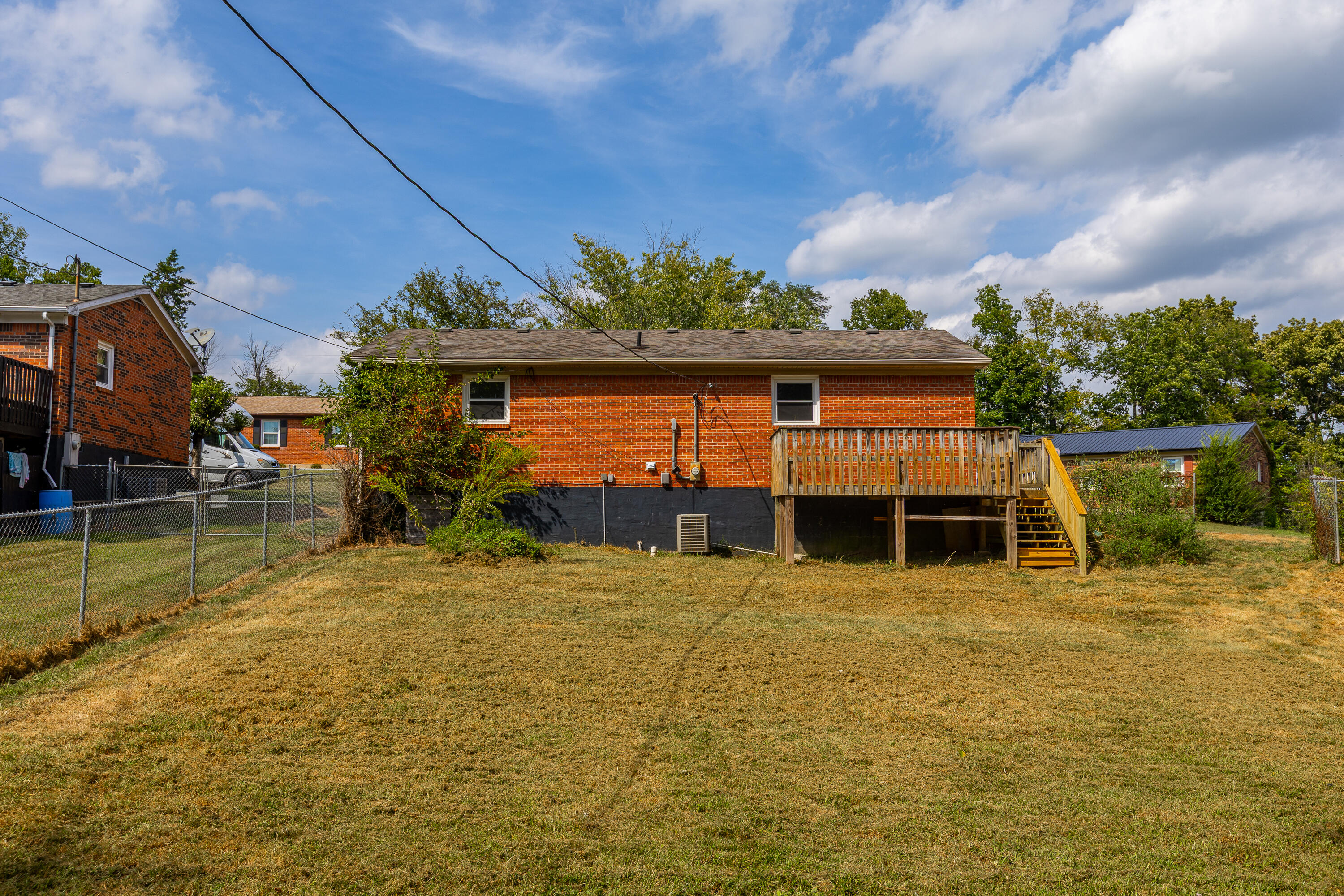 200 Brooks Road Property Photo 28