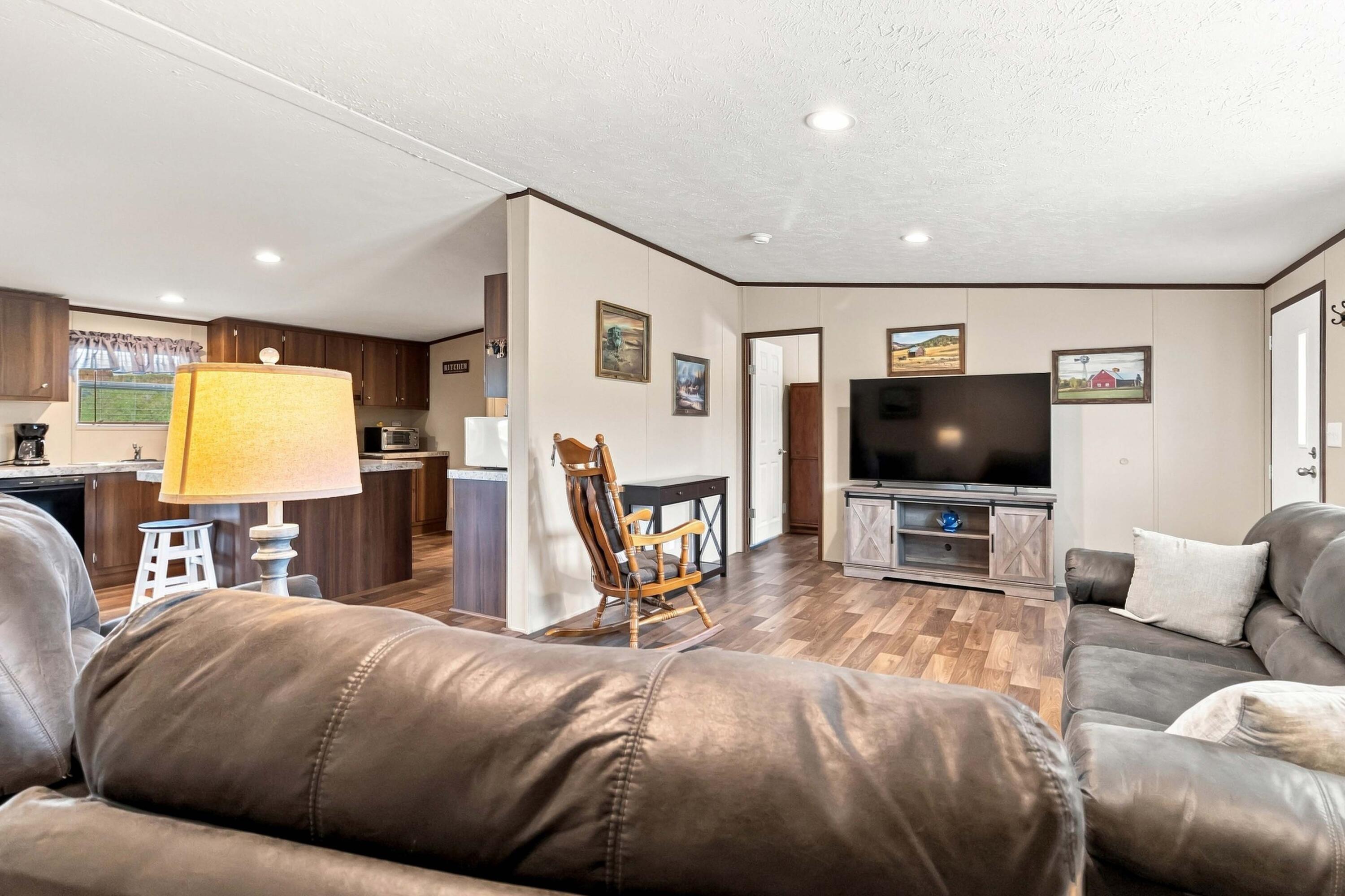 1649 James Road Property Photo 8