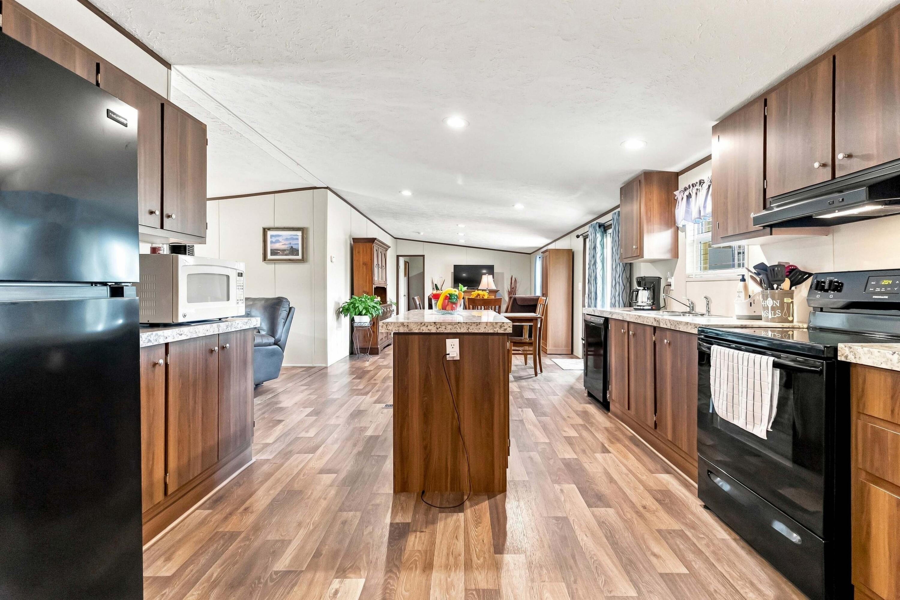 1649 James Road Property Photo 11
