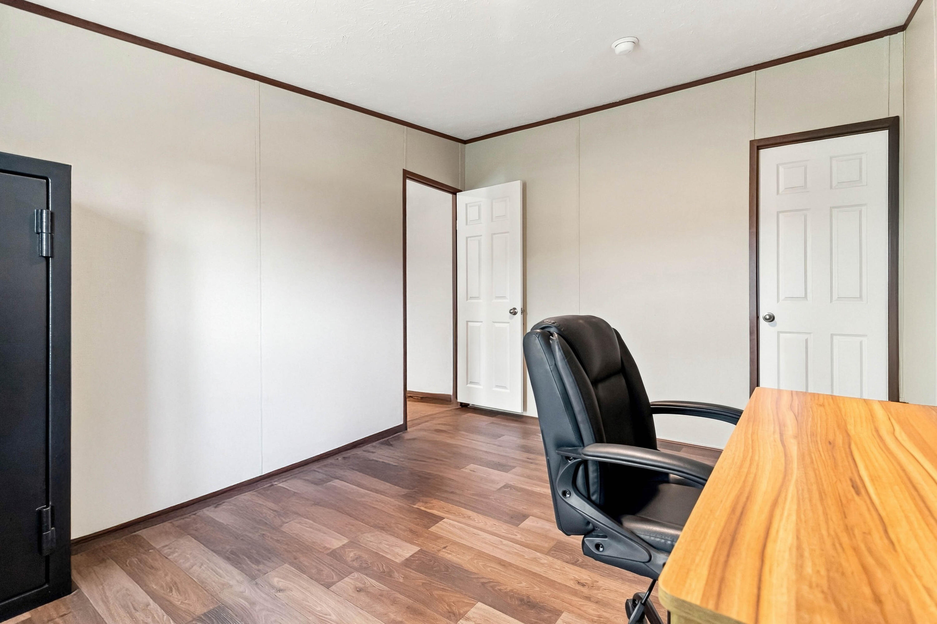 1649 James Road Property Photo 24