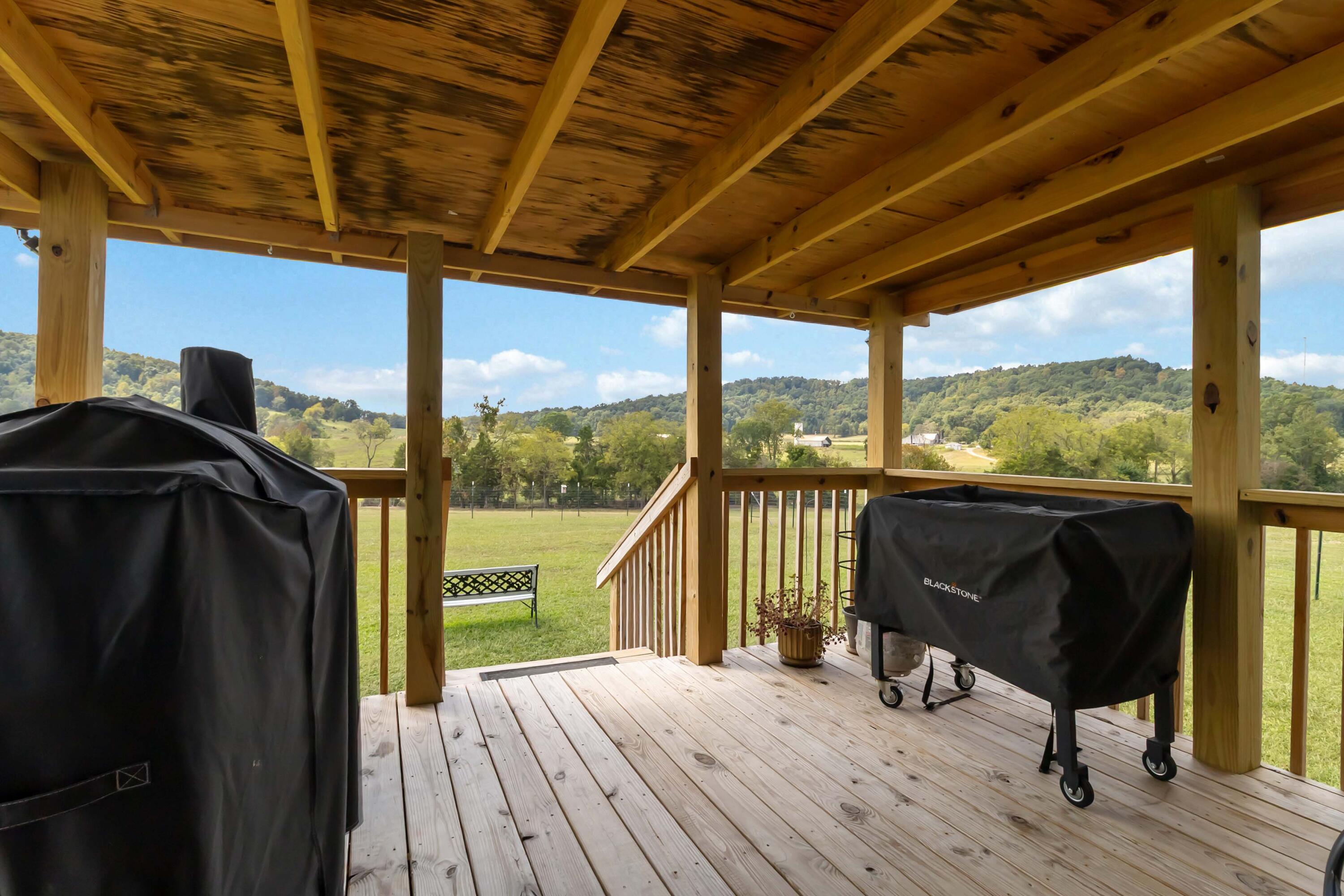1649 James Road Property Photo 32