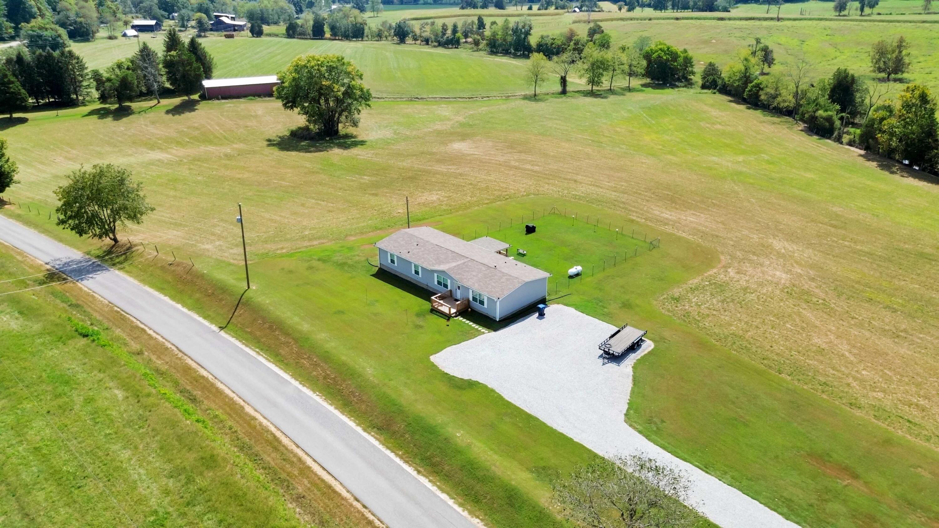 1649 James Road Property Photo 45