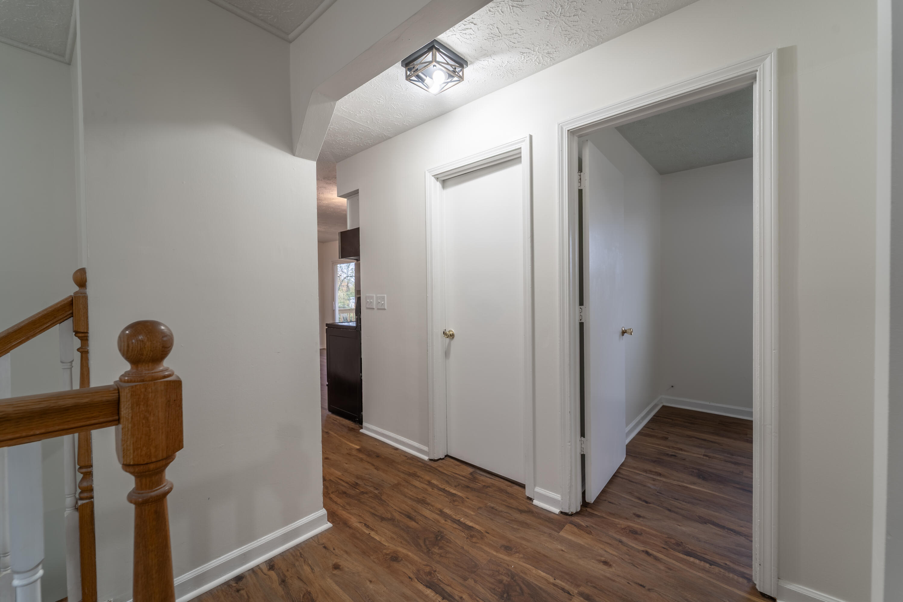 109 Jonathan Drive Property Photo 8
