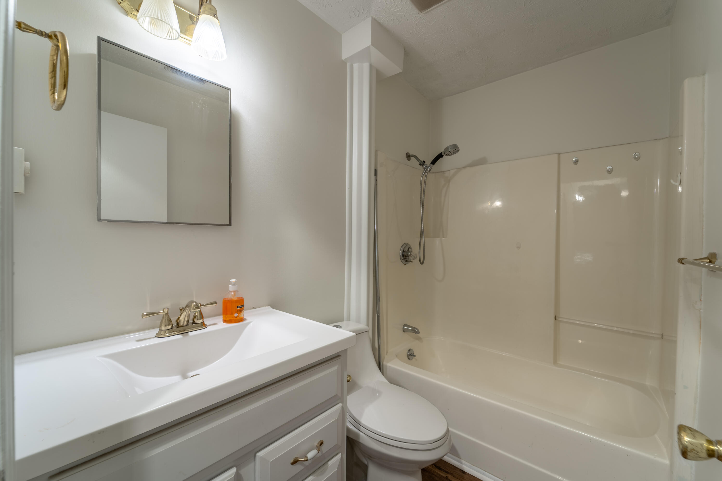 109 Jonathan Drive Property Photo 9