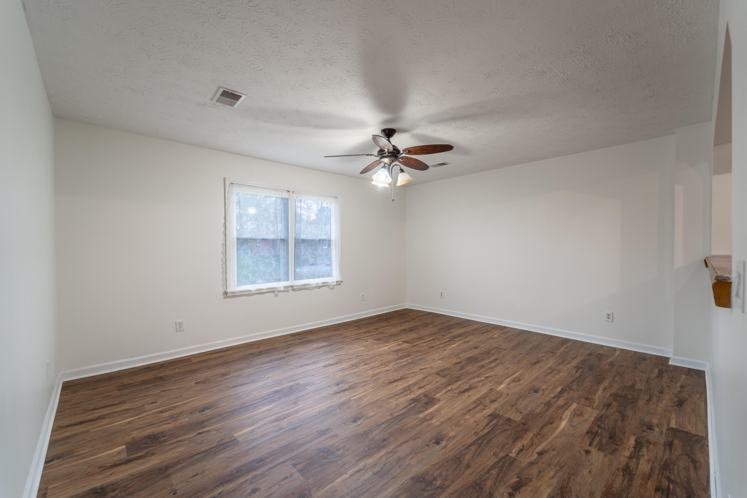 109 Jonathan Drive Property Photo 10