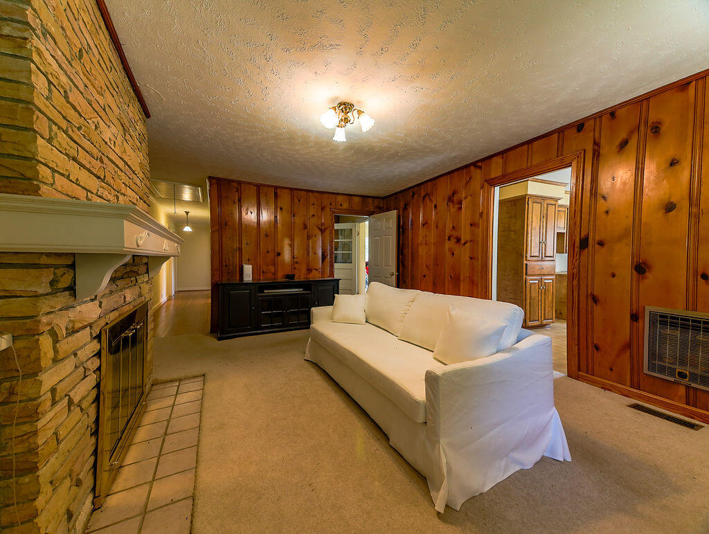 8479 Ky-94 Property Photo 4