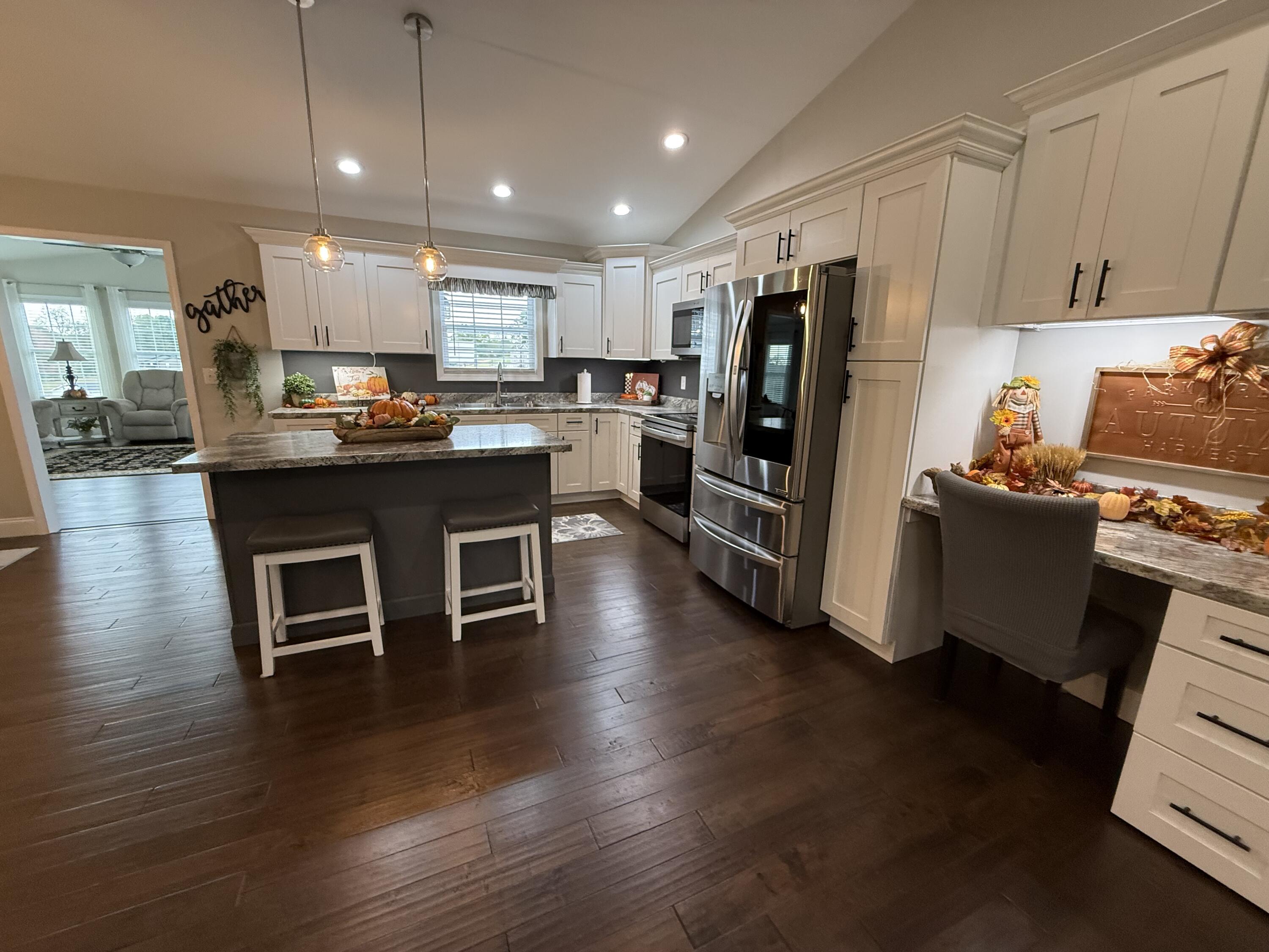 2409 Rooks Branch Road Property Photo 10