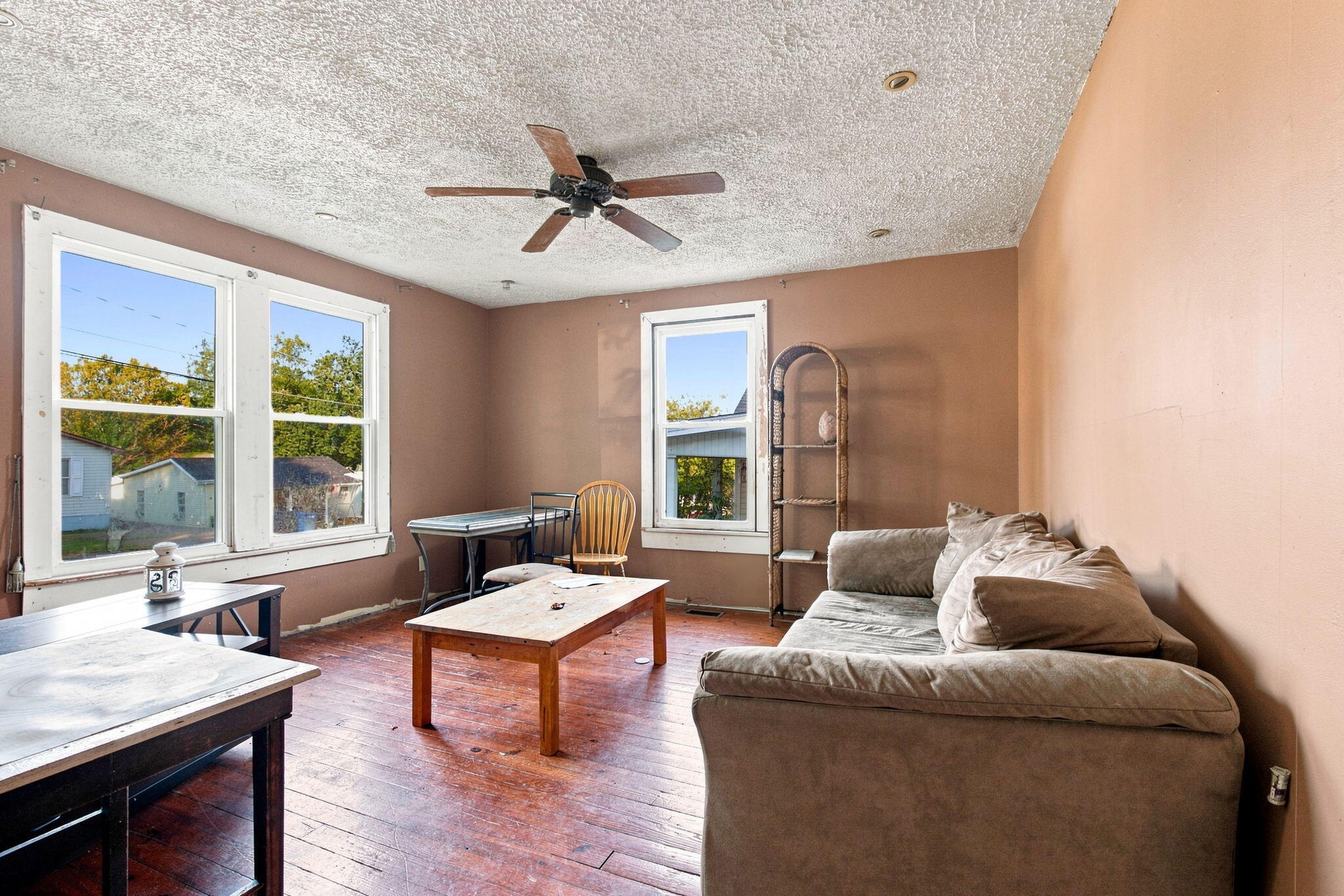 455 Morgan Avenue Property Photo 6