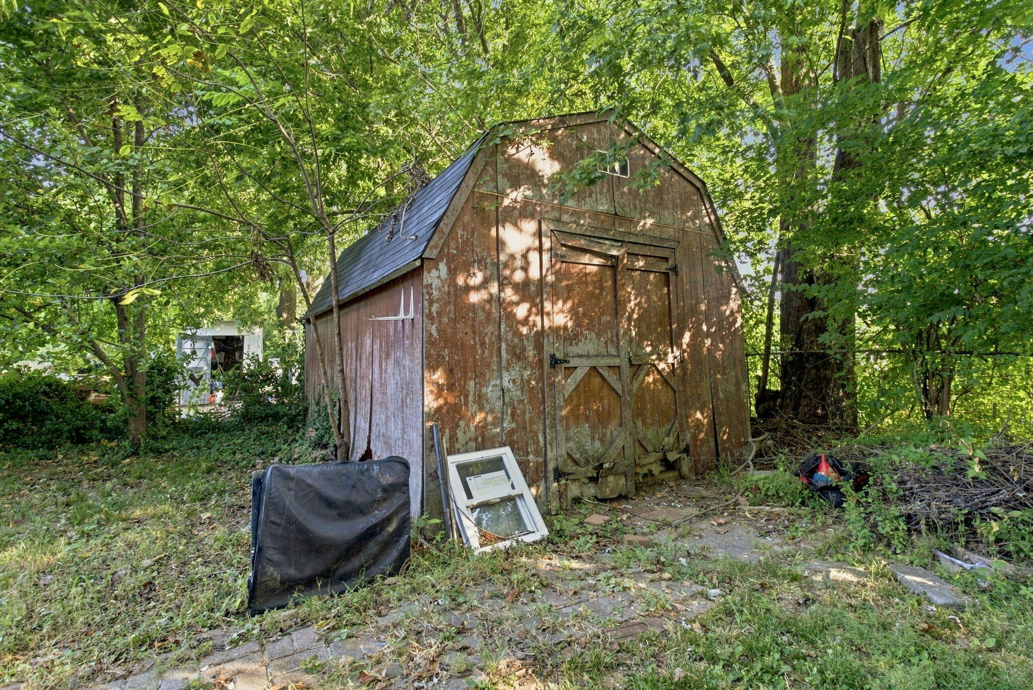 455 Morgan Avenue Property Photo 25