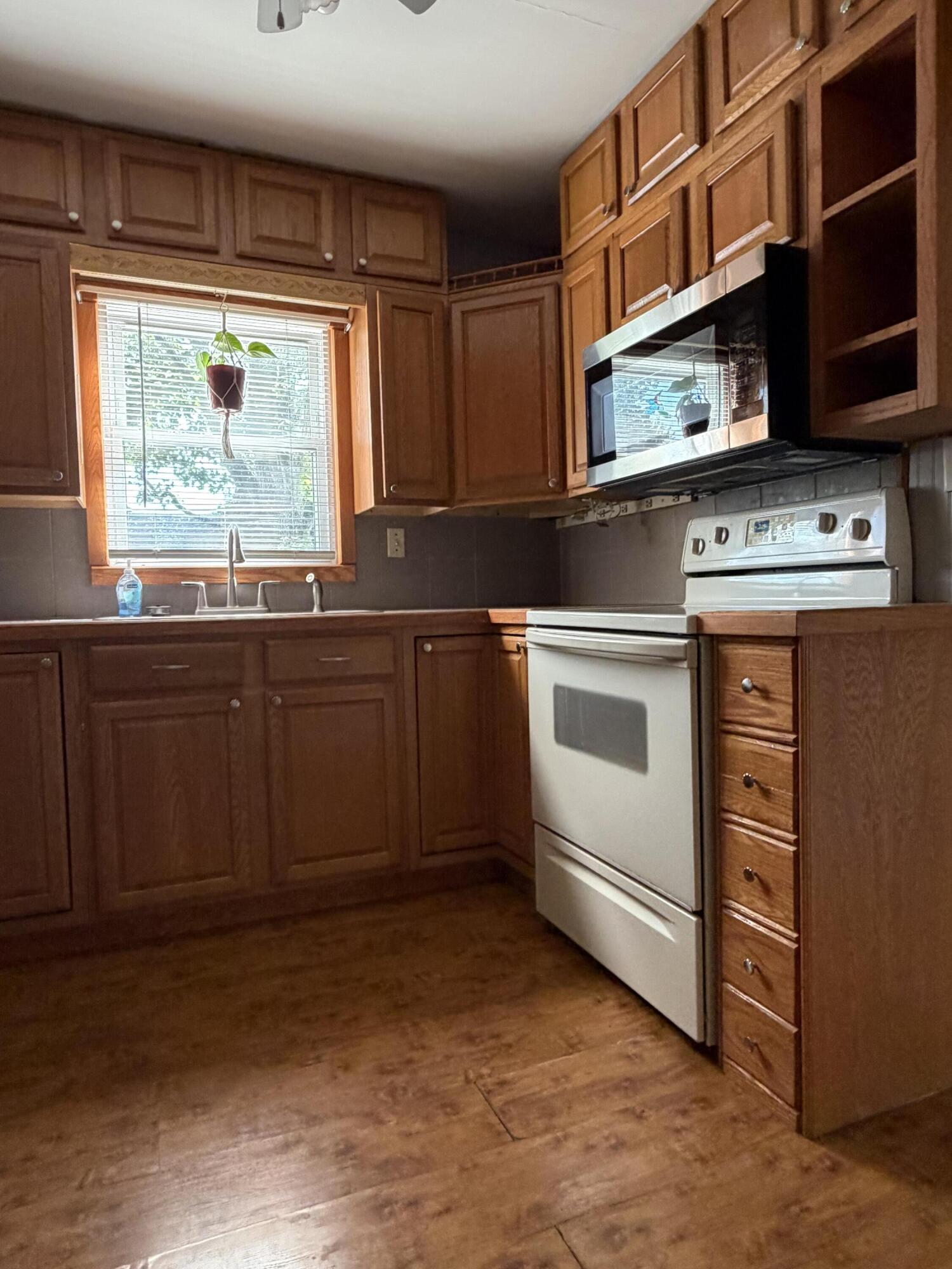 201 Prince Street Property Photo 5