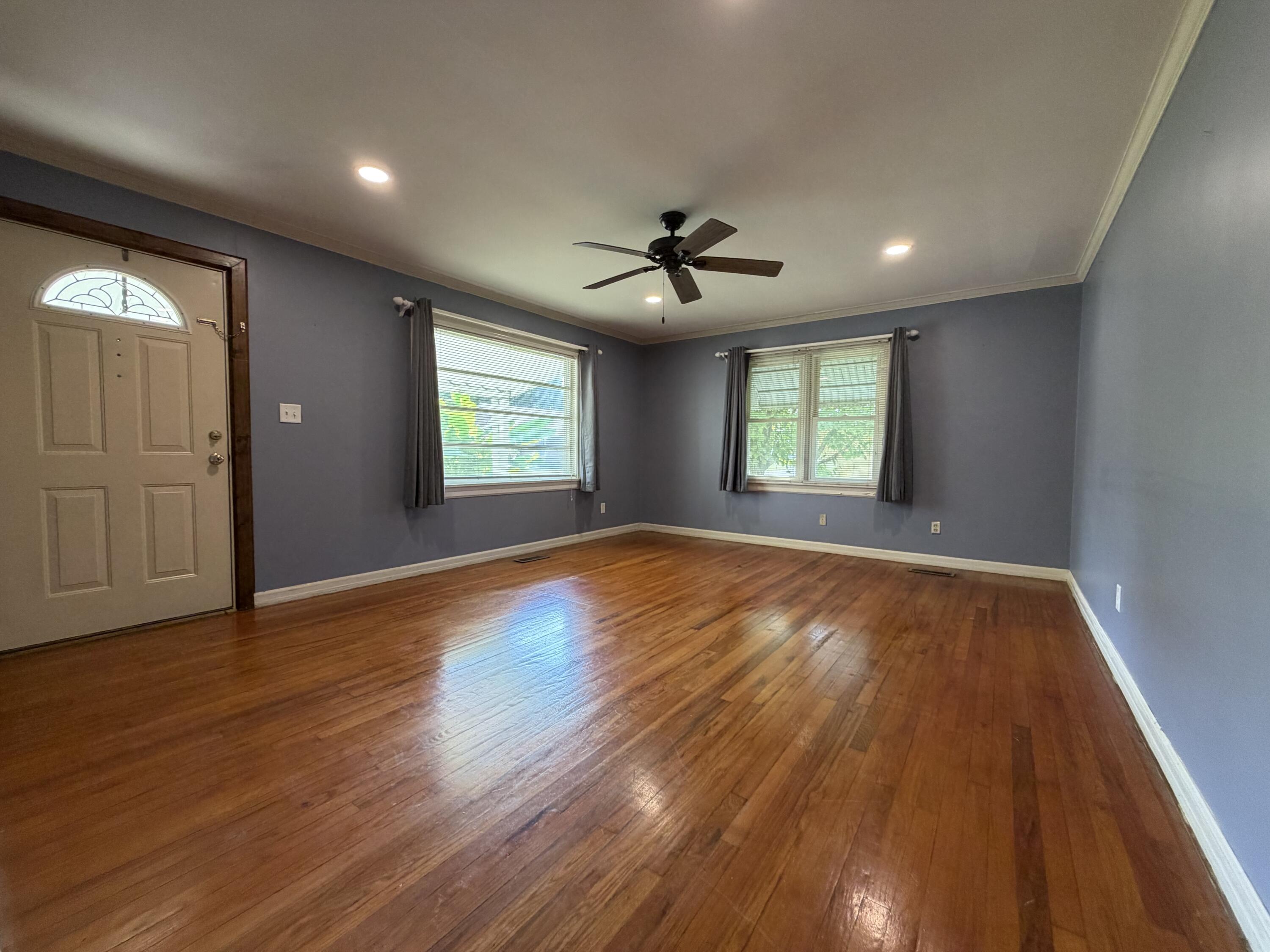 201 Prince Street Property Photo 7