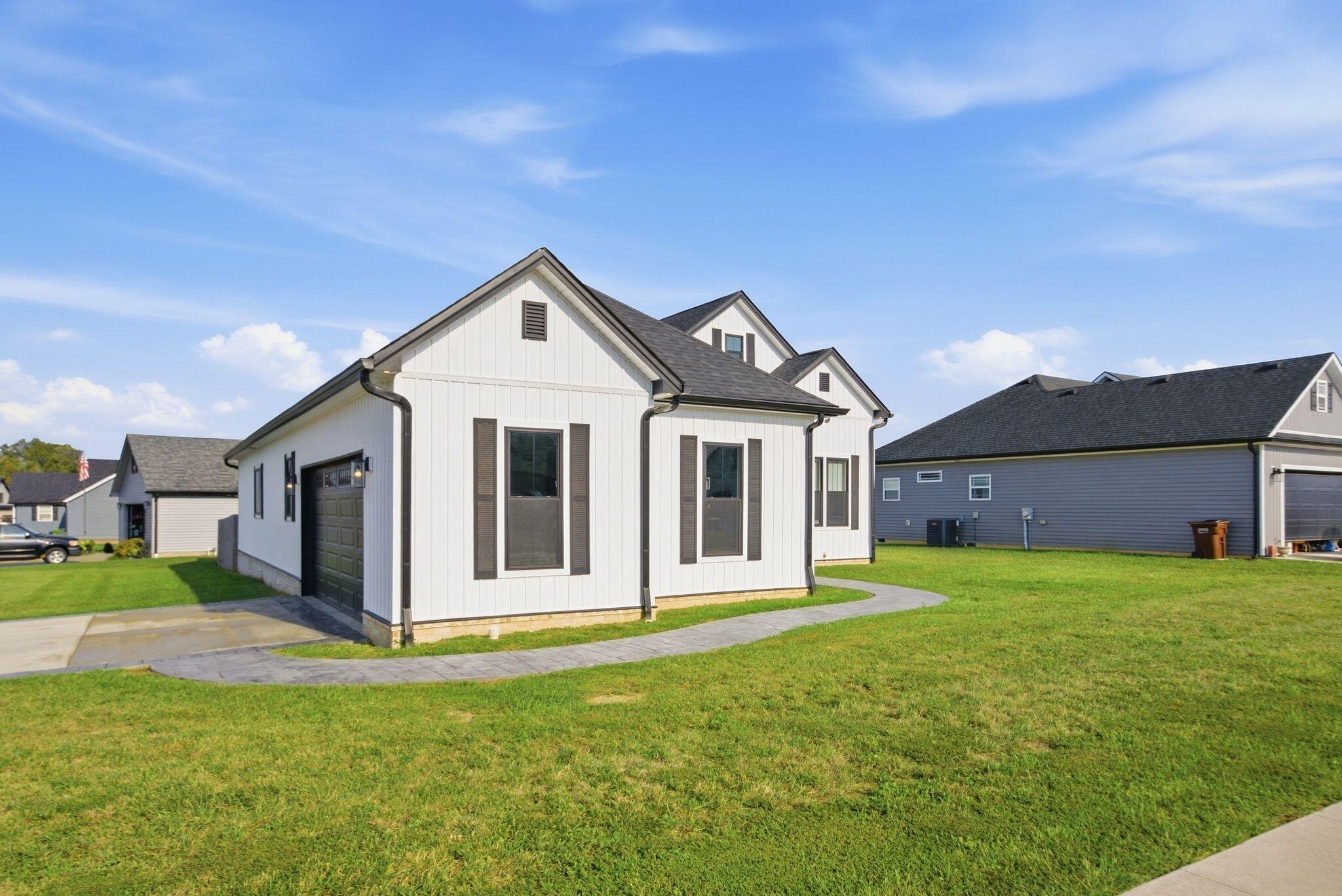 152 Willis Drive Property Photo 12