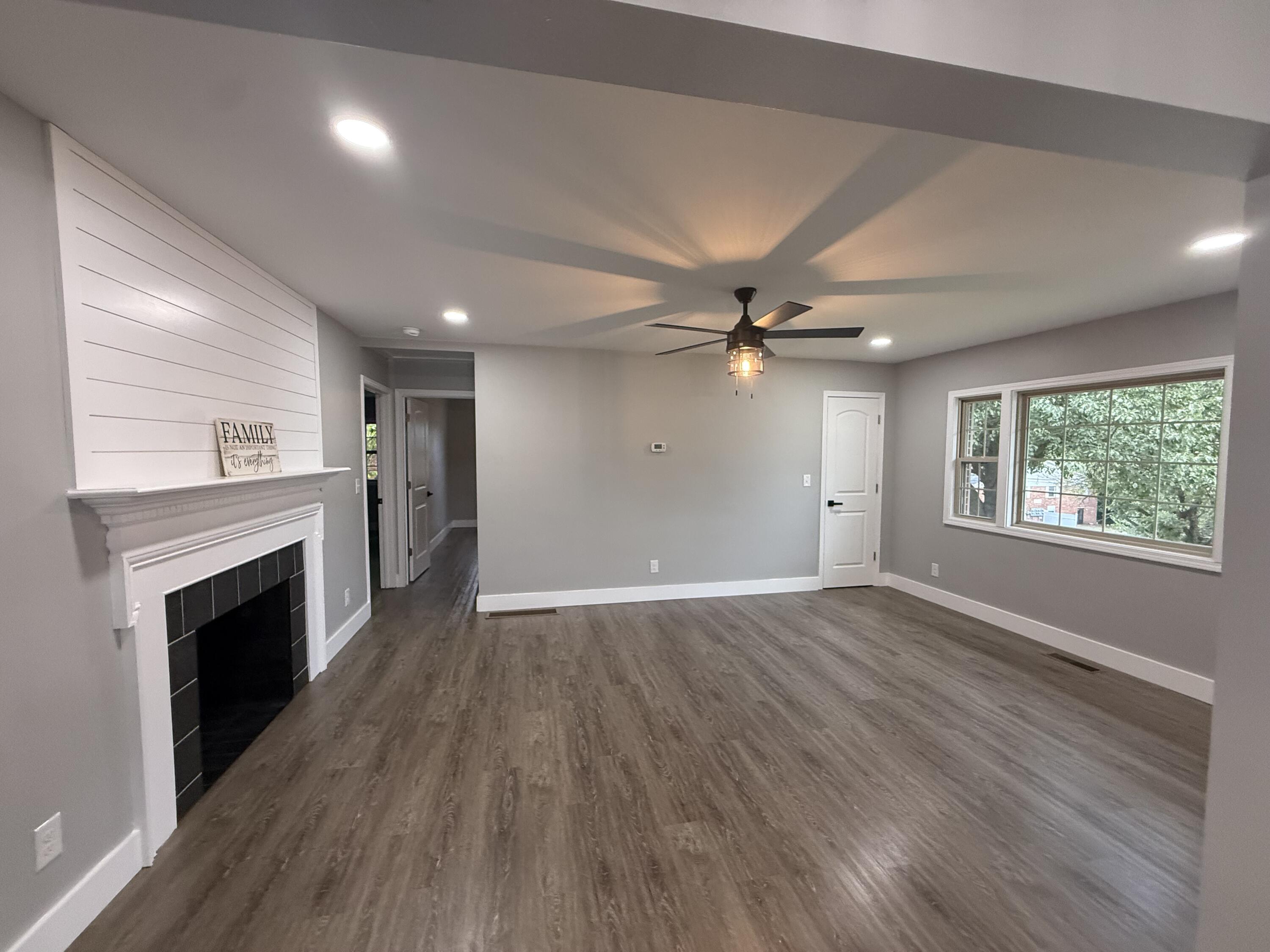 122 Meadowlark Drive Property Photo 2