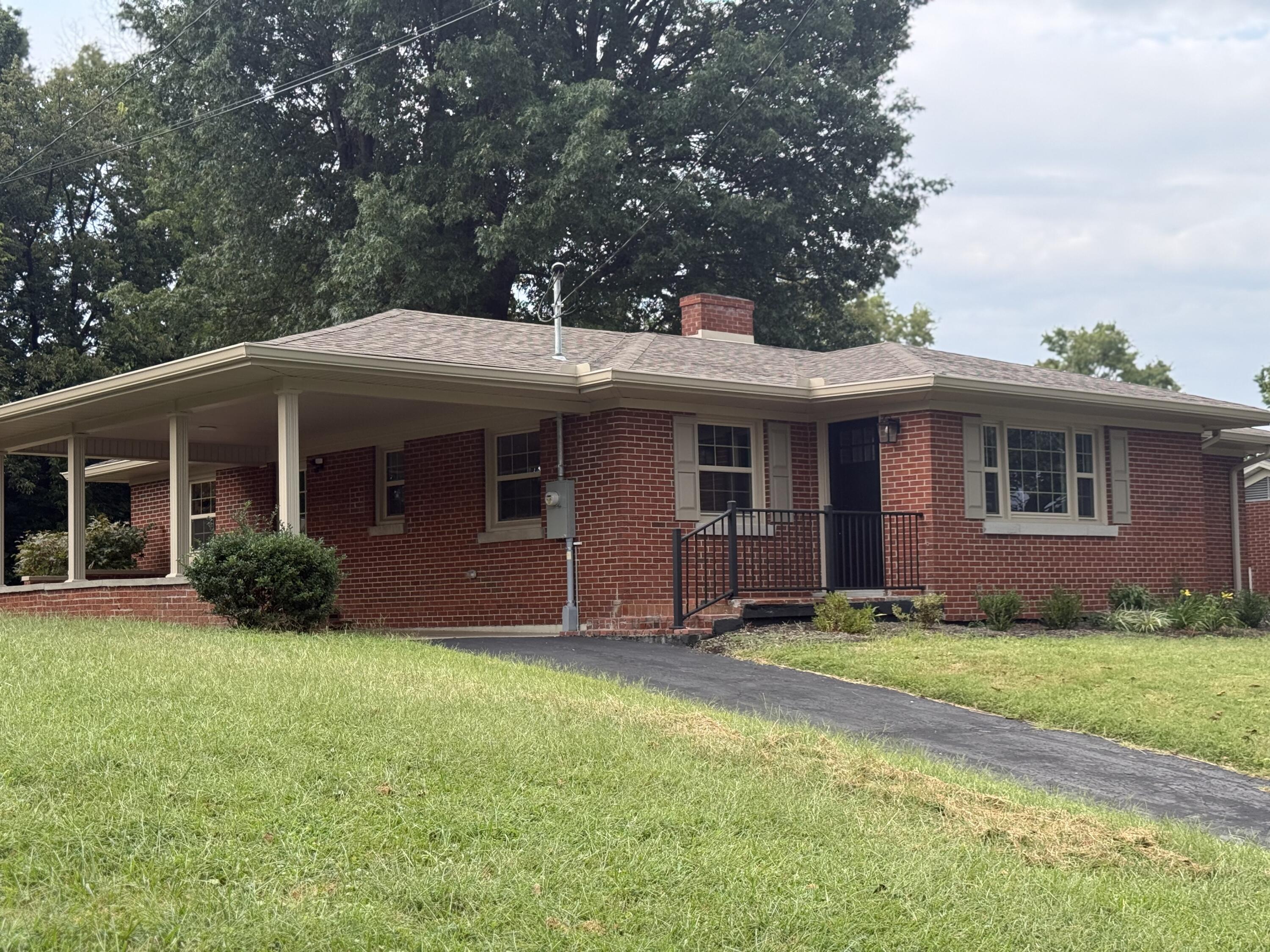 122 Meadowlark Drive Property Photo 2