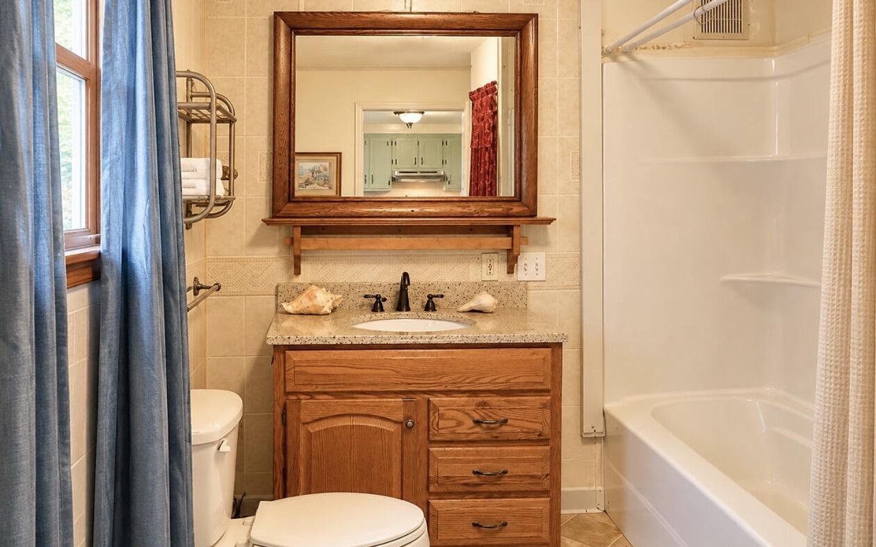 24 Halls Road Property Photo 10